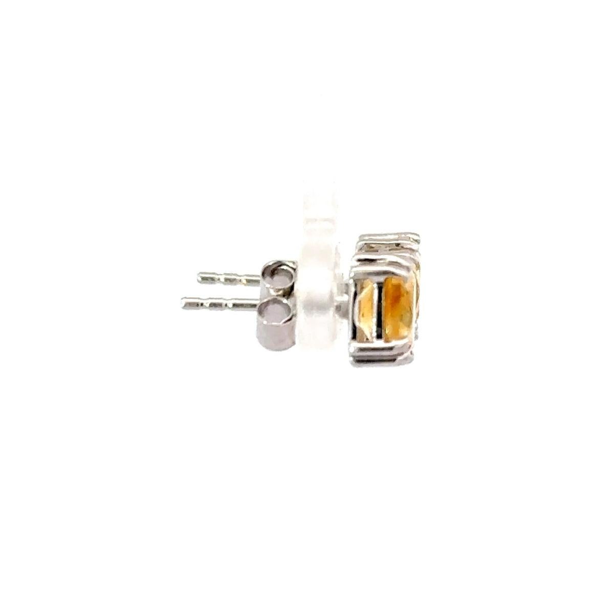 Citrine Everyday 925 Silver Pushback Unisex Stud Earrings in 925 Solid Silver For Sale 1