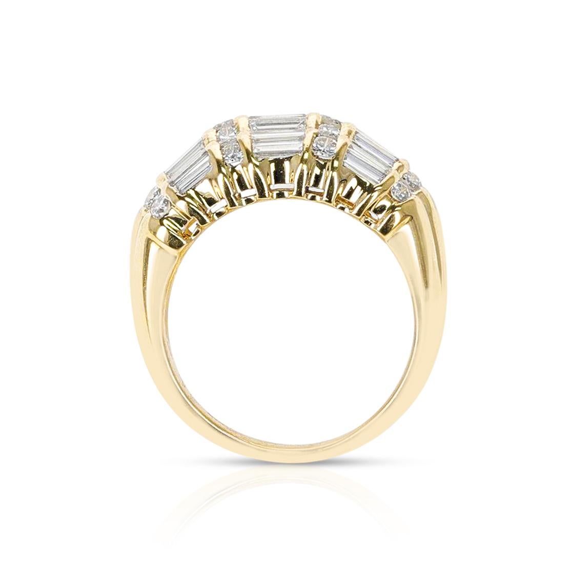 3 Gesamtkaratgewicht Diamant-Baguette-Diamant-Ring und runde Diamant-Bomber Cocktail-Ring (Baguetteschliff) im Angebot