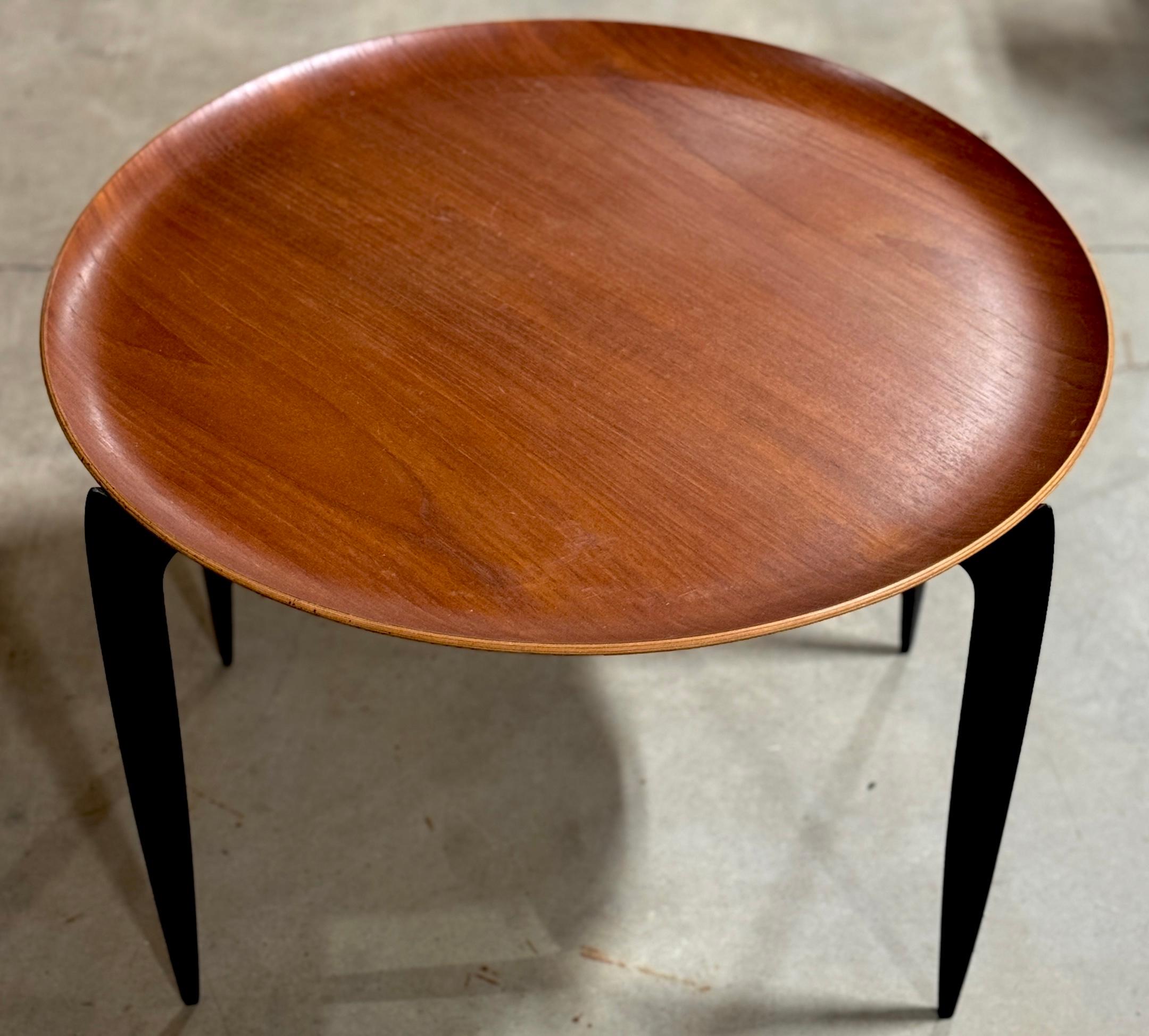 3 Danish Teak & Ebonized Circular Campaign Tray Tables by Fritz Hansen For Sale 3