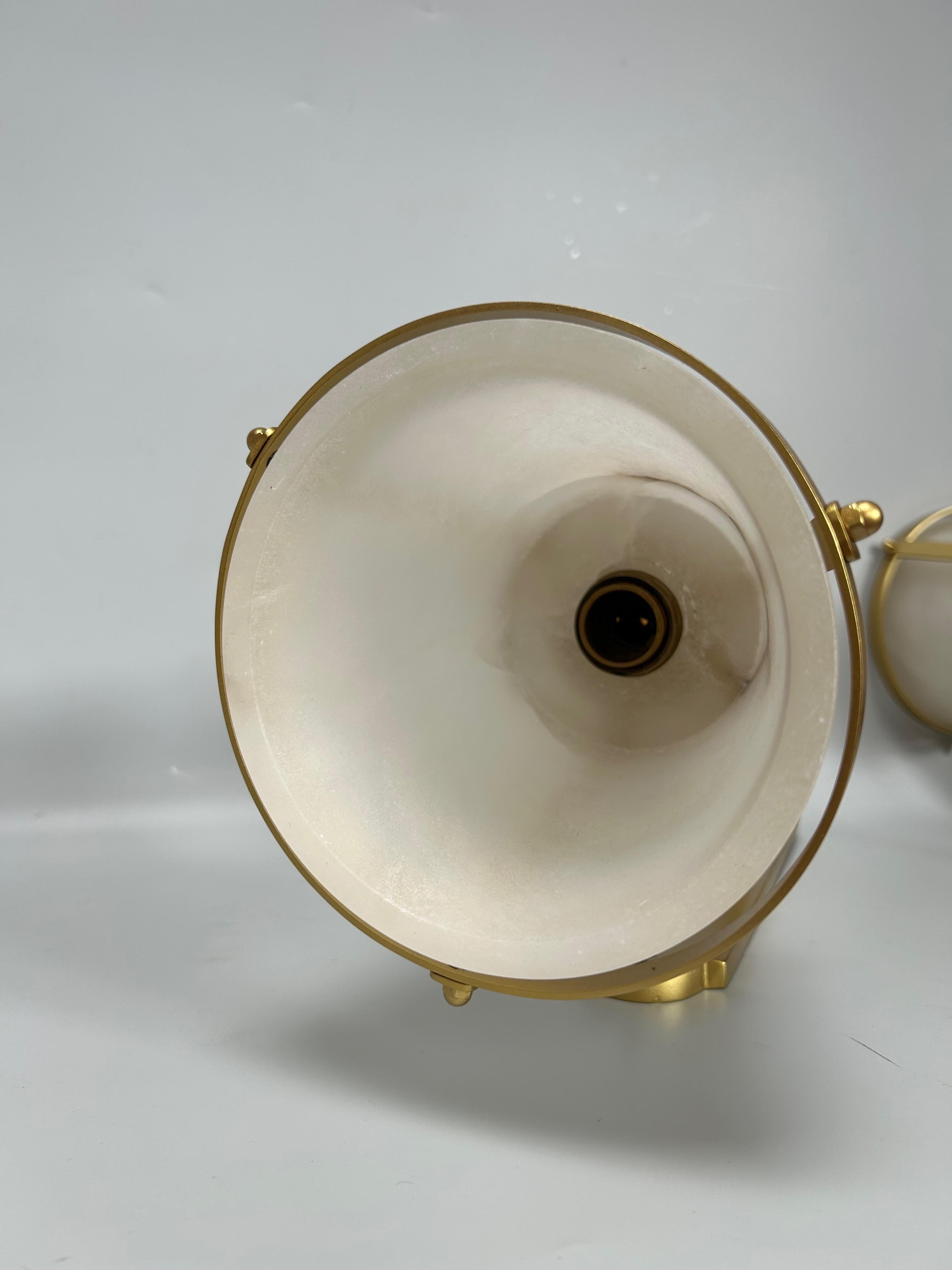 Milieu du XXe siècle 3 Lights Design/One Circa-Light 1945 en vente