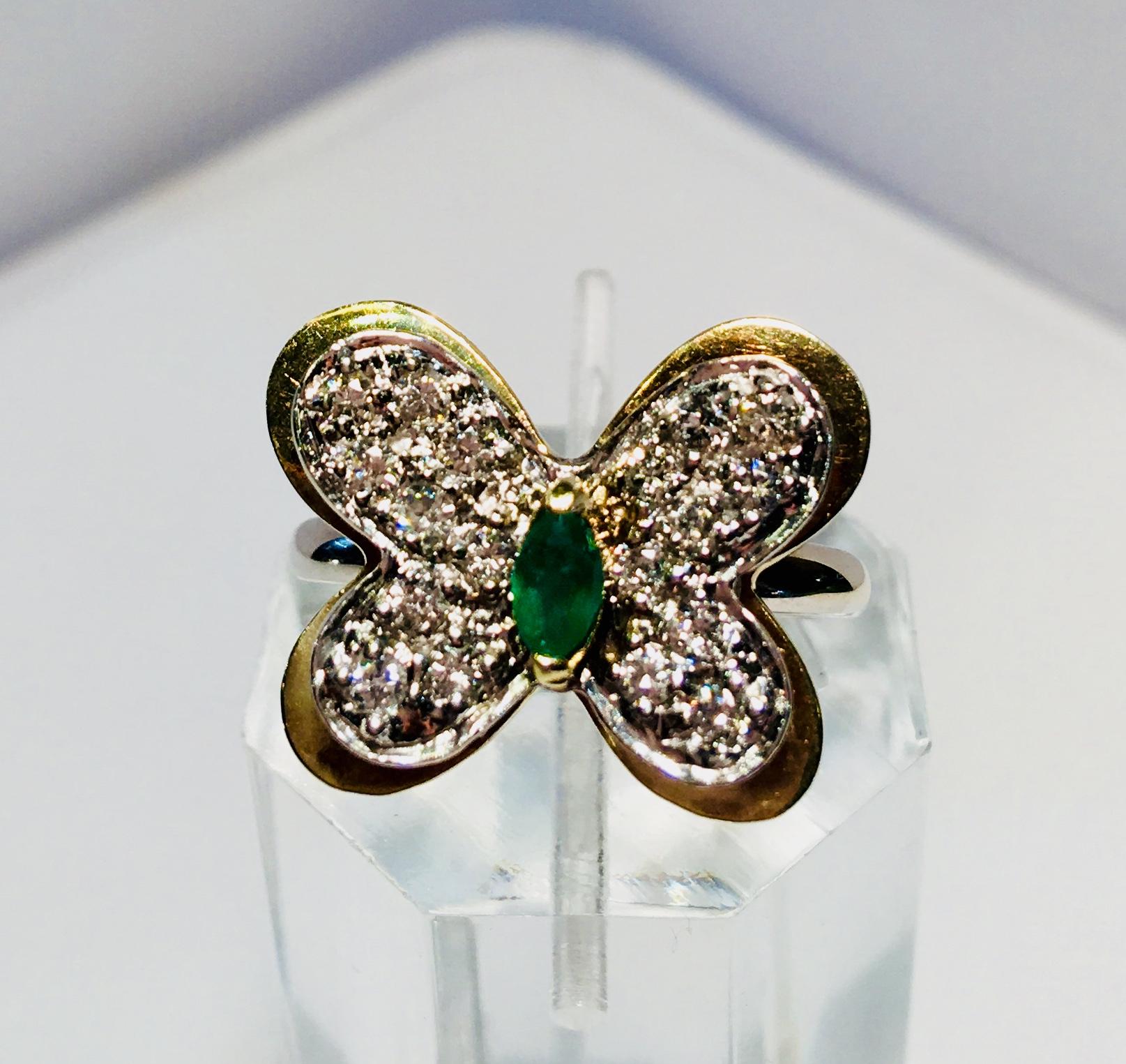Contemporary 3 Dimensional 2 Tone 14k Gold Butterfly Ring 1.04 Carats Diamonds and Emerald 