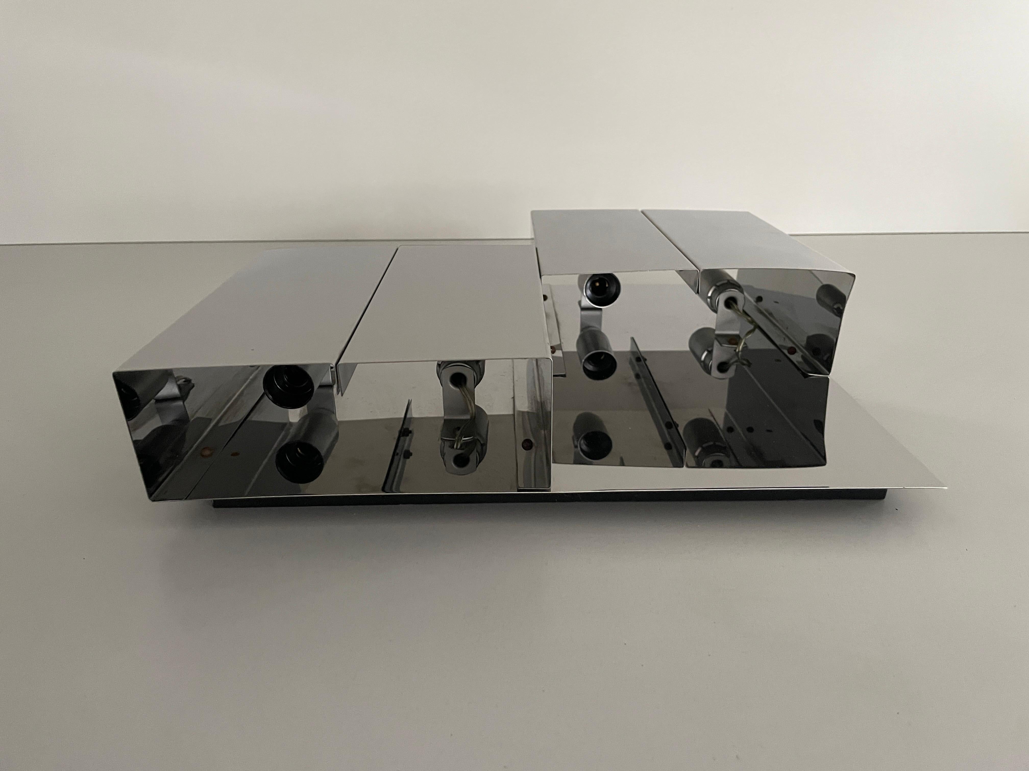 Late 20th Century 3 Dimensional Square Design Chrome Wall Lamp, 1970s, Italy For Sale