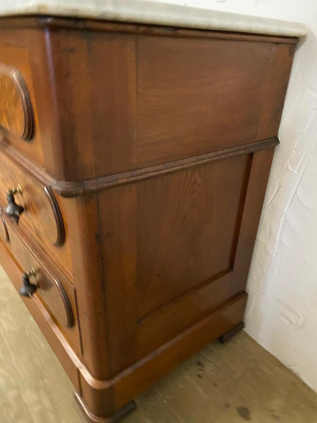 3 Drawer Marble Top Victorian Chest of Drawers 1