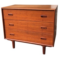3-Drawer Teak Dresser
