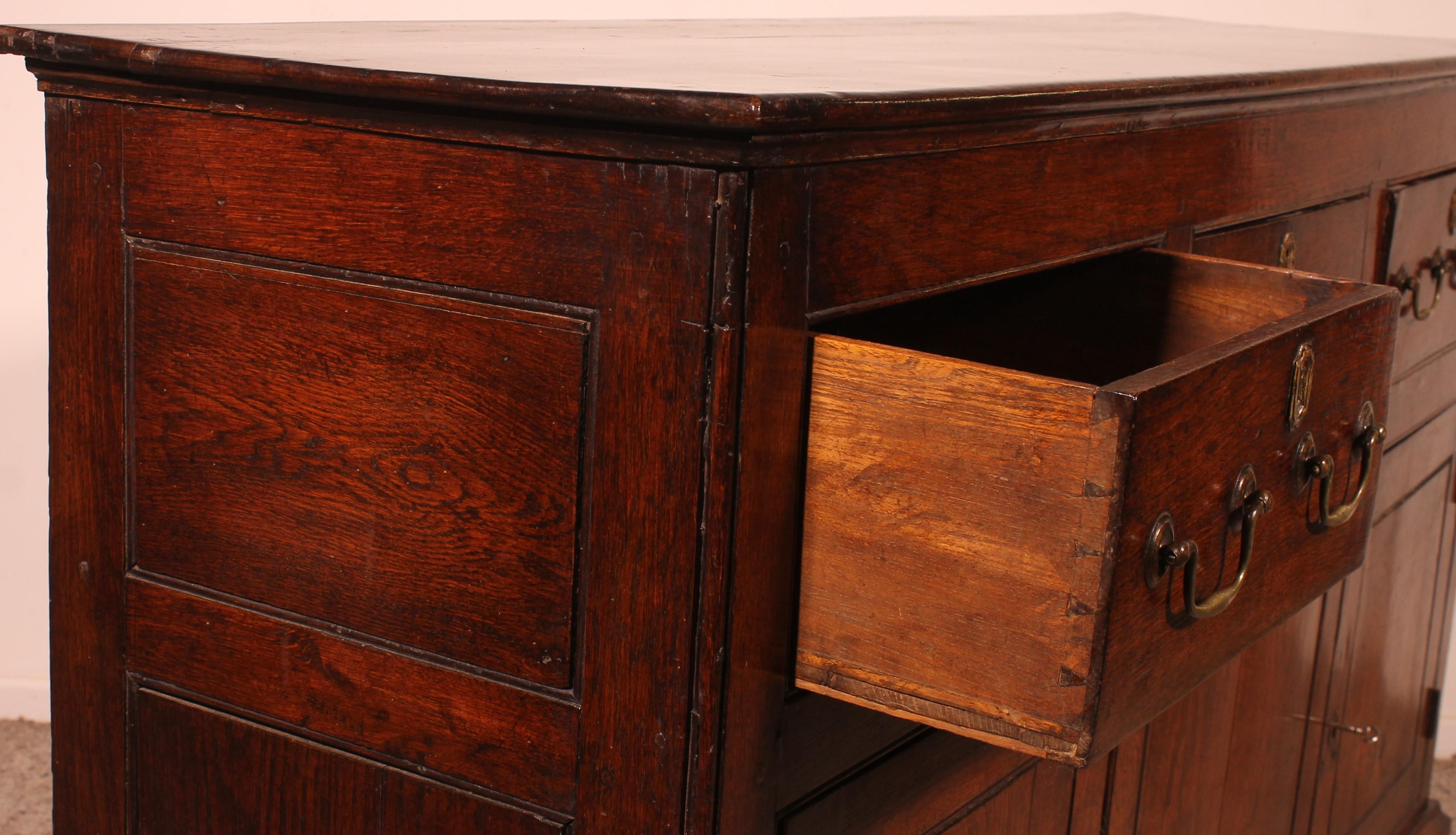 3 Drawers Dresser Base In Oak - 18th Century For Sale 4