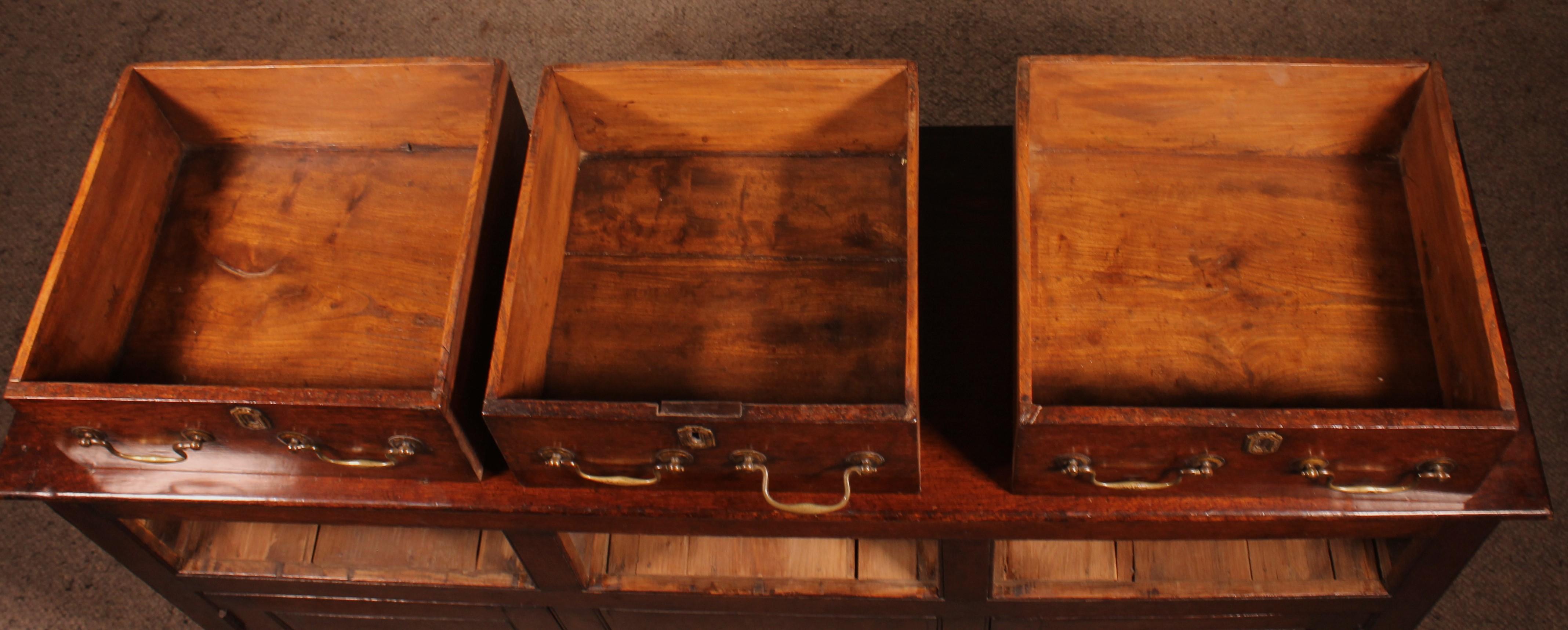 3 Drawers Dresser Base In Oak - 18th Century For Sale 6