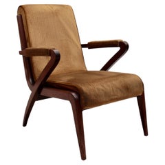 Beaux fauteuils français en acajou des années 1960