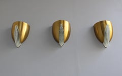3 feine französische Art-Déco-Wandleuchter aus Bronze und klarem Kristallglas von Jean Perzel