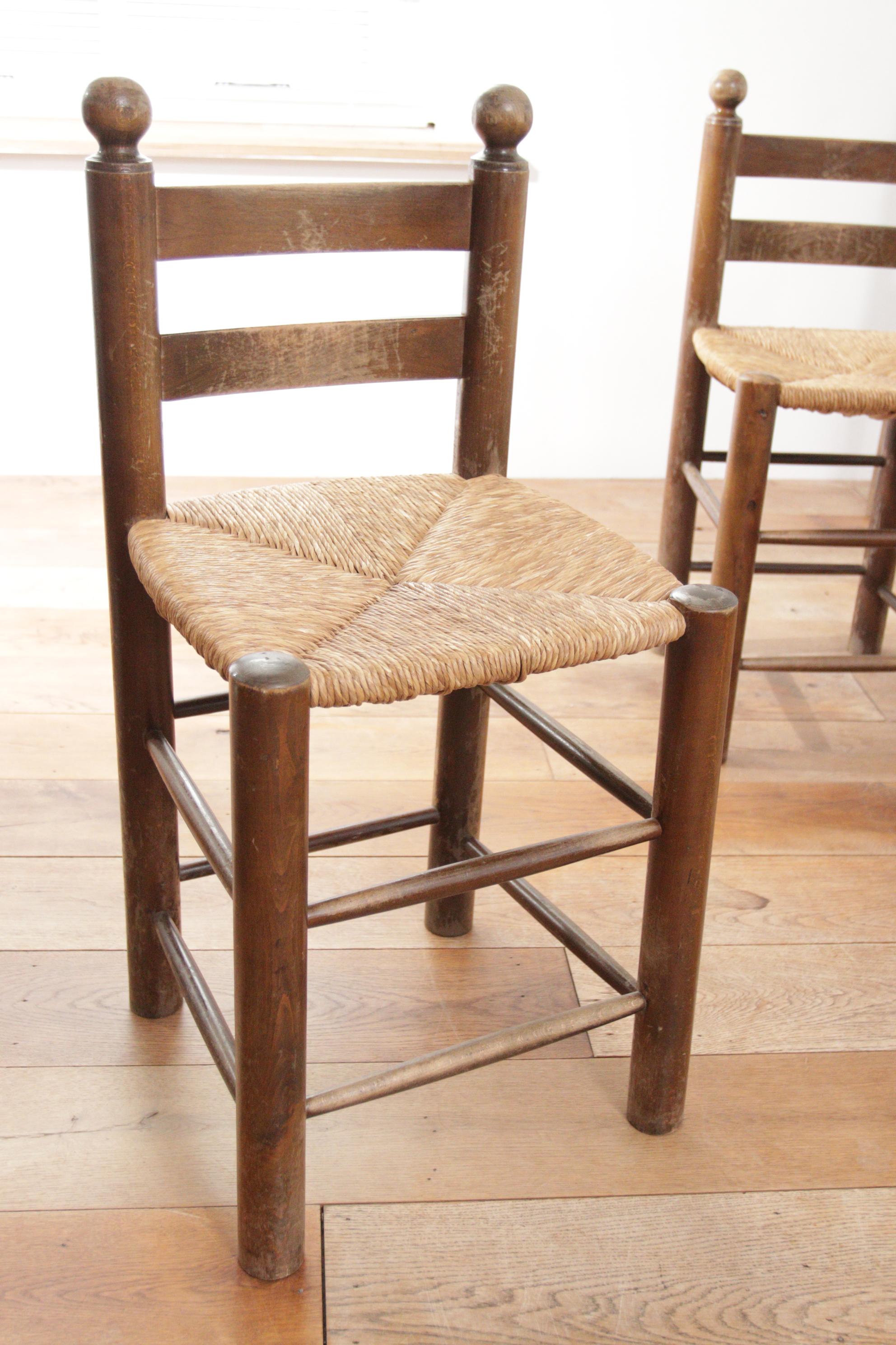 Mid-Century Modern 3 French Ladder Back Oak Rush Seat Dining Chairs For Sale