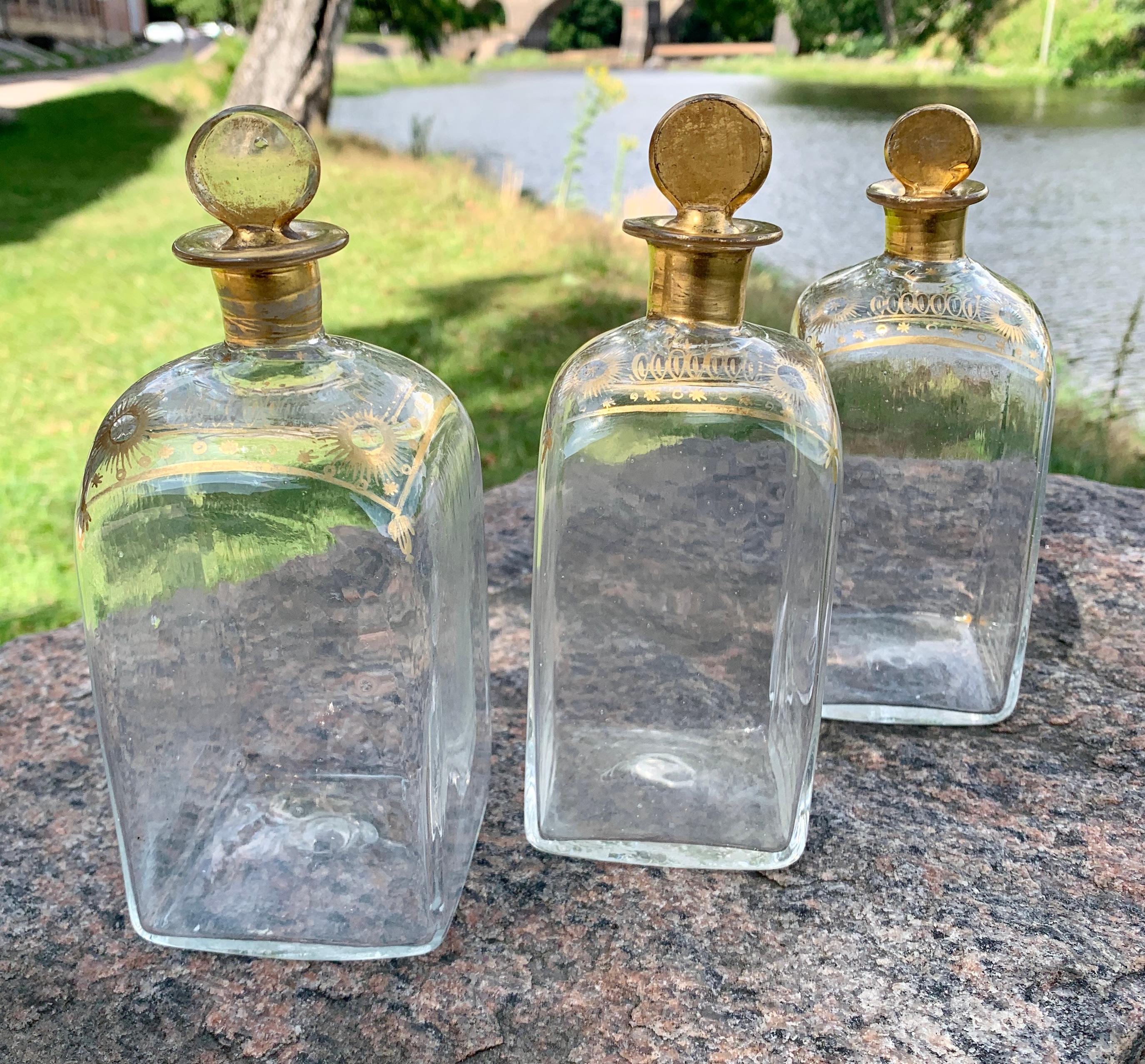 3 French Louis XVI Hand-Blown and Gold Decor Liquor Bottles For Sale 1