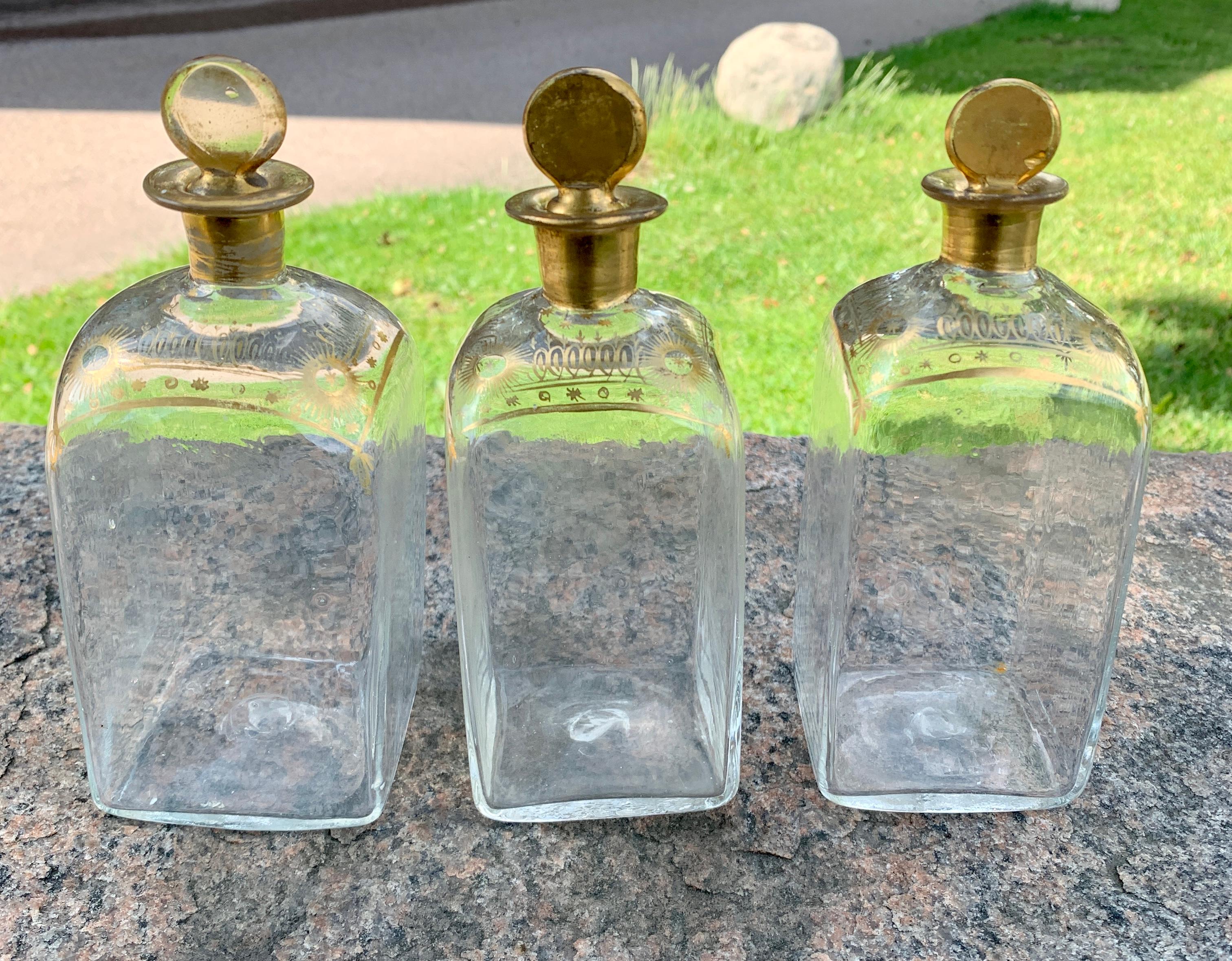 3 French Louis XVI Hand-Blown and Gold Decor Liquor Bottles For Sale 6