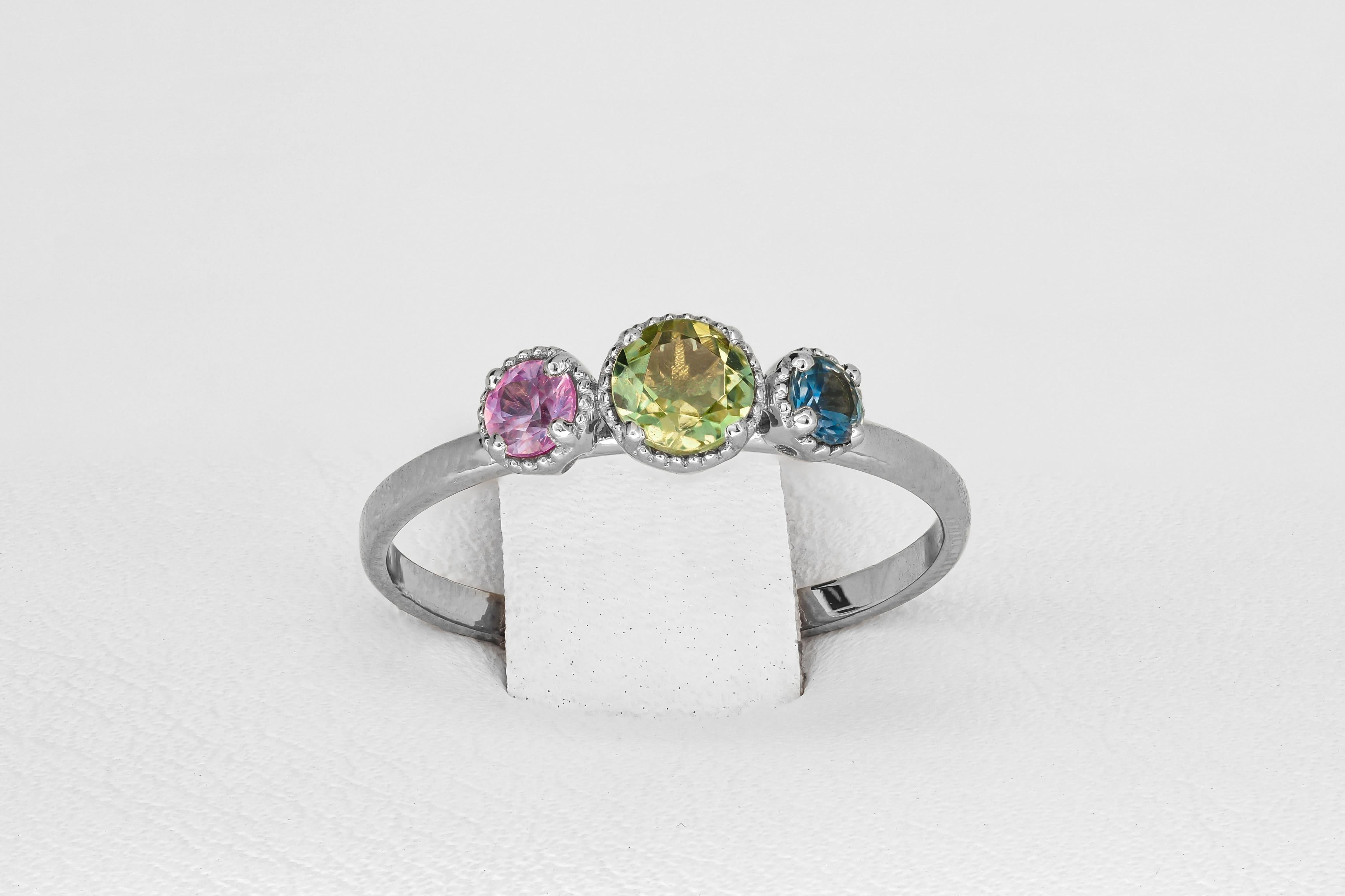 3 Gemstone Gold Ring: Sapphire, Tourmaline 1