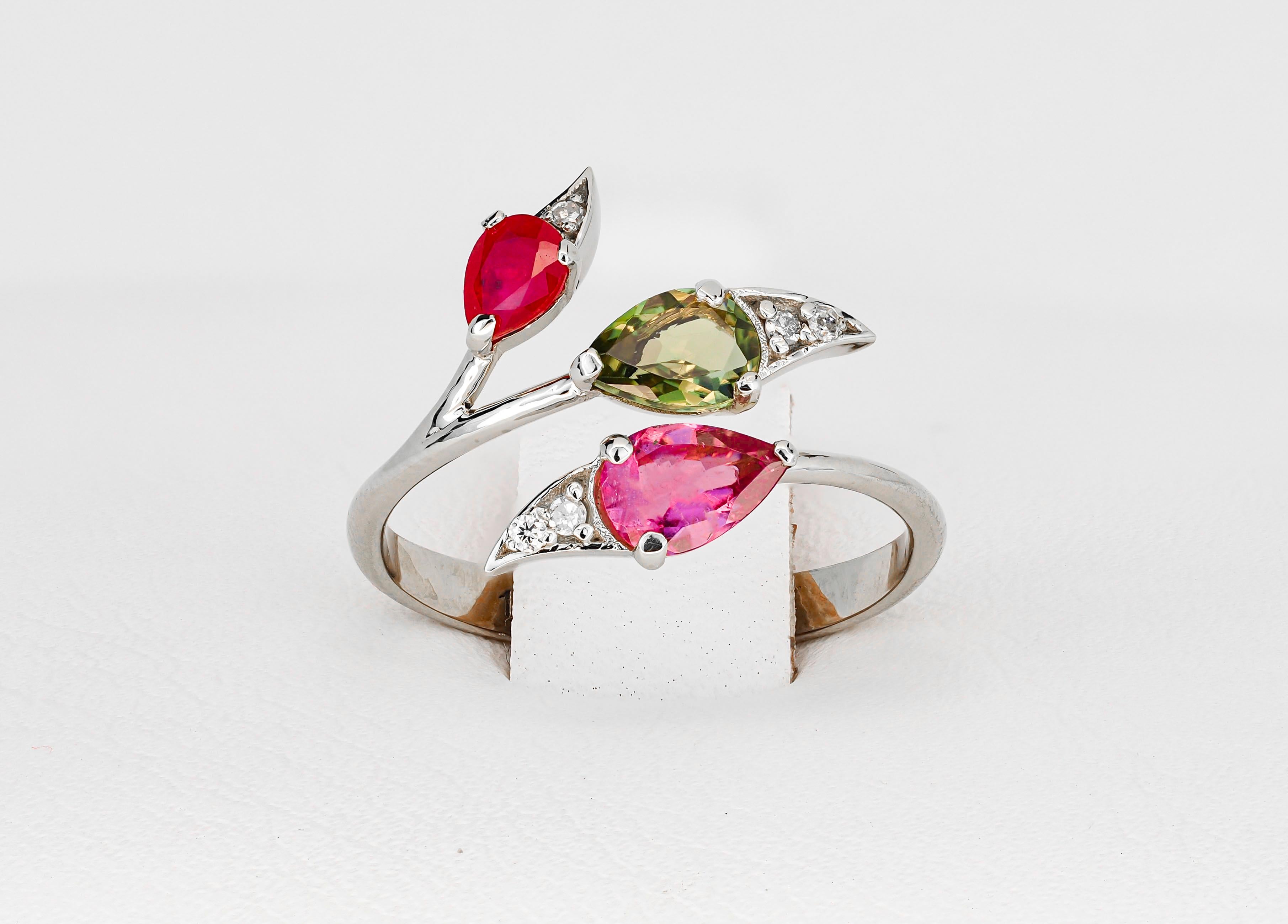 For Sale:  3 gemstone ring. Tourmalines and ruby gold ring. Multicolor gemstones ring. 9
