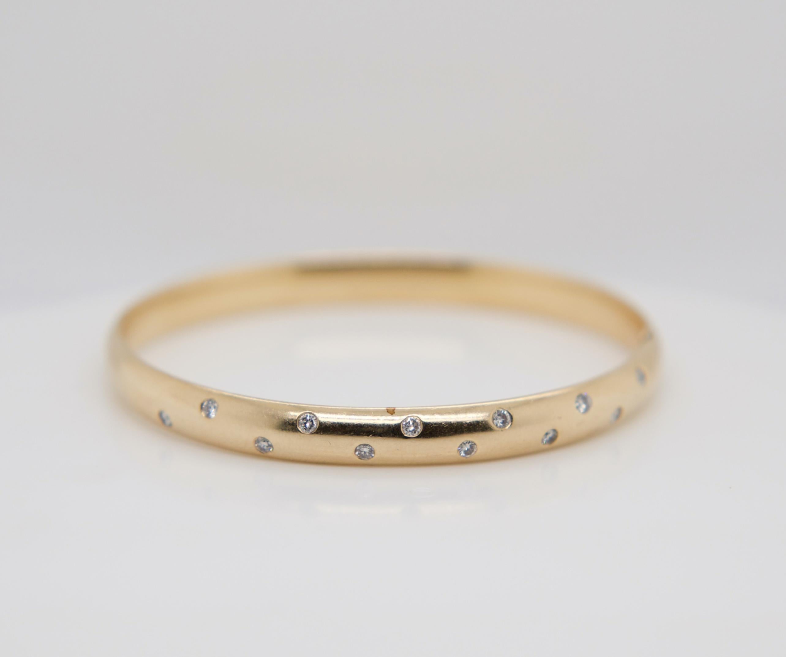 14K Yellow Gold / White Gold / Rose Gold Bangle Bracelets are designed with 14K Gold and feature a durable safety latch to assure it can't be pulled off or lost. This jewelry makes a timeless keepsake piece she will treasure forever.
Three Round