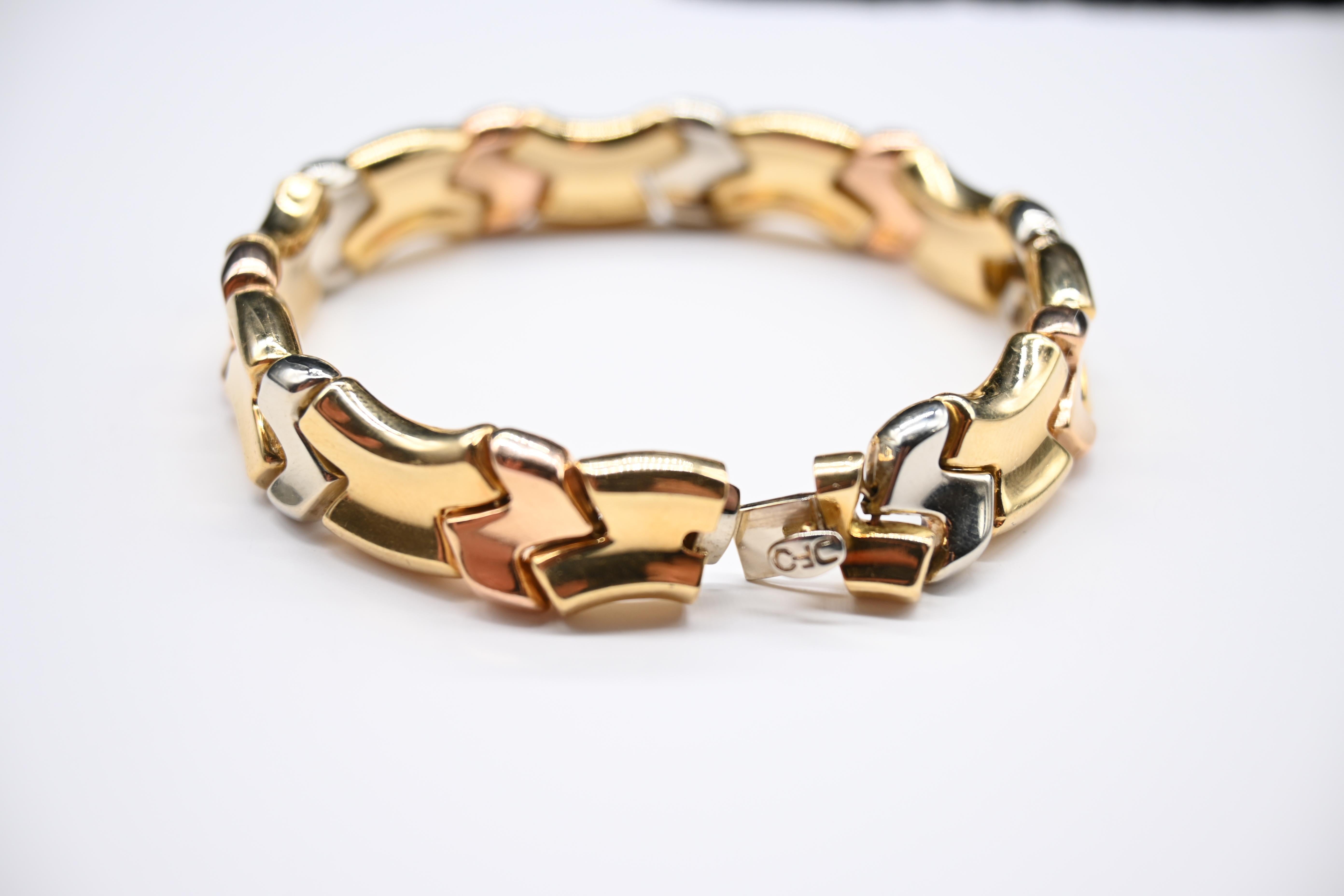 3 Golds Modern Mesh Bracelet For Sale 5