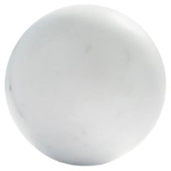 3 handgefertigte Briefbeschwerer Medium Sphere in Satin Weiß, Grau und Portoro-Marmor
