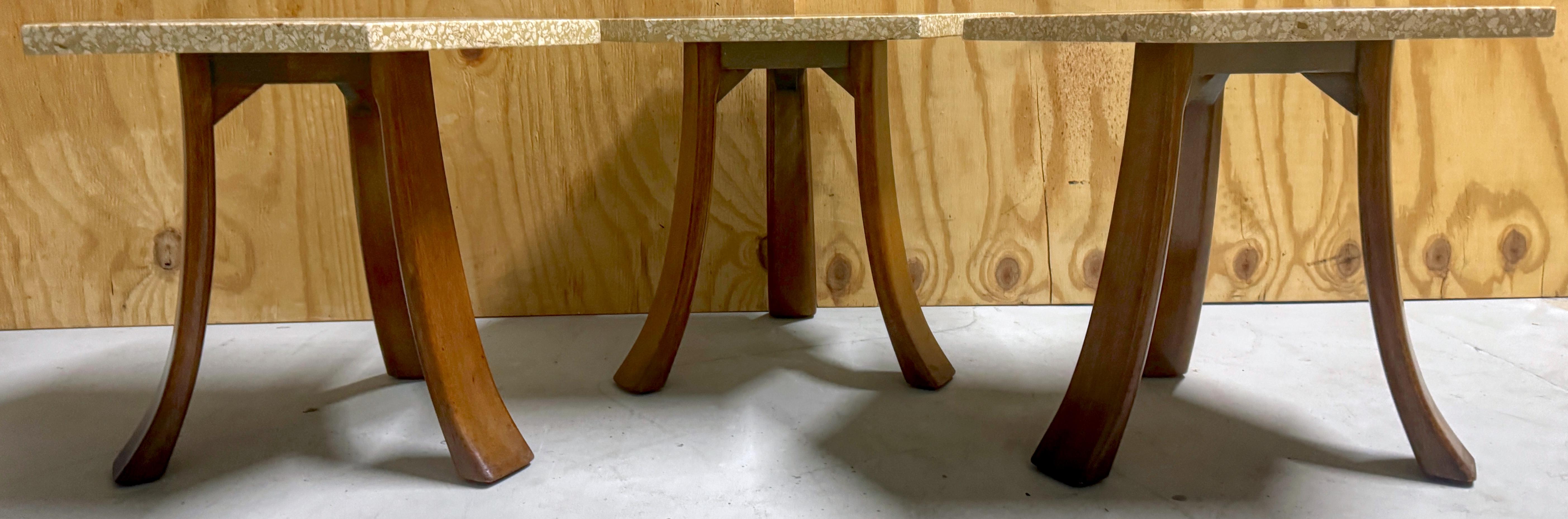 Américain 3 tables d'appoint hexagonales Harvey Probber incrustées de terrazzo et de bronze, vendues individuellement en vente