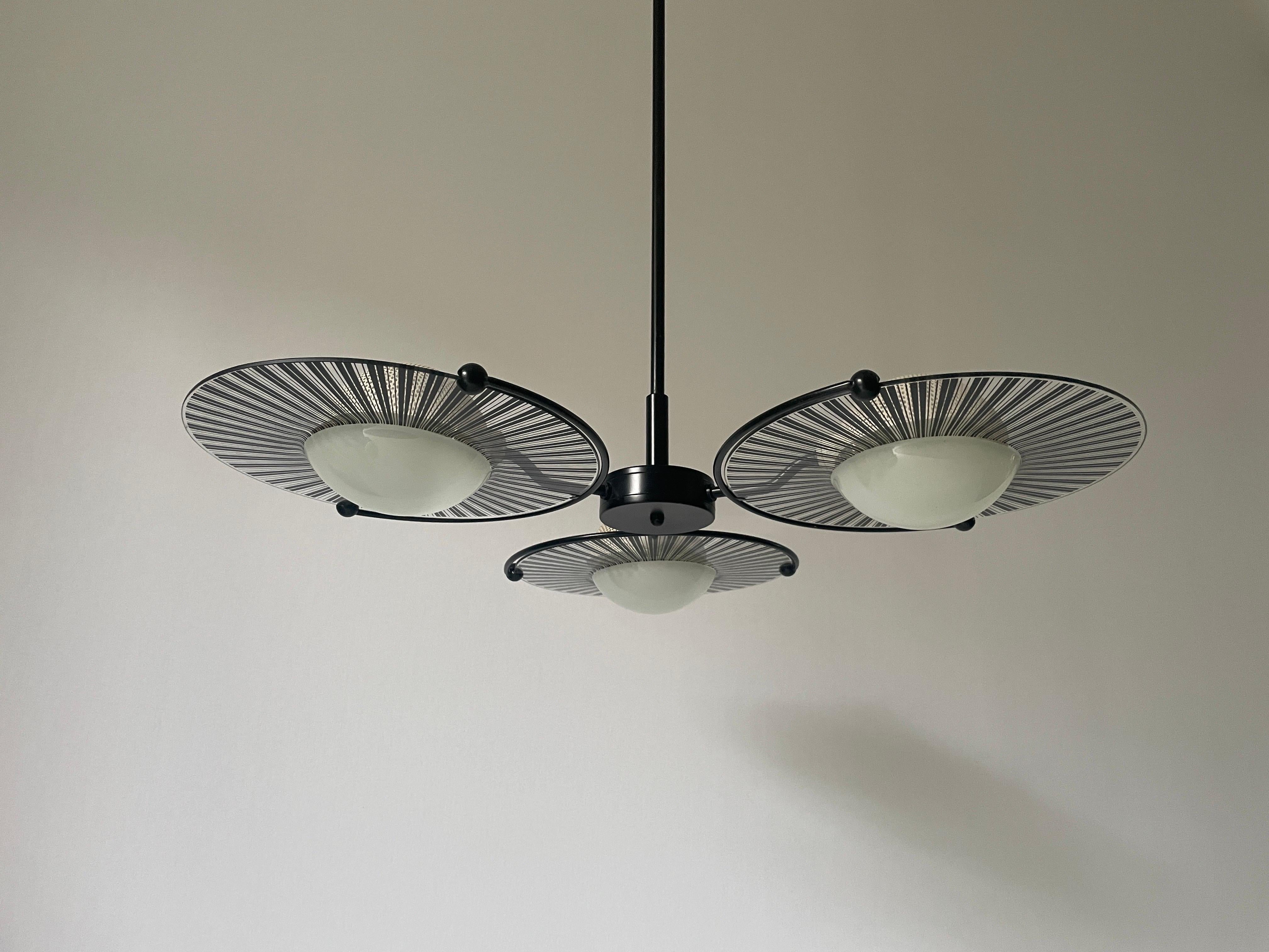 Milieu du XXe siècle Lustre à 3 têtes en verre Venini par Lino Tagliapietra, années 1960, Italie en vente