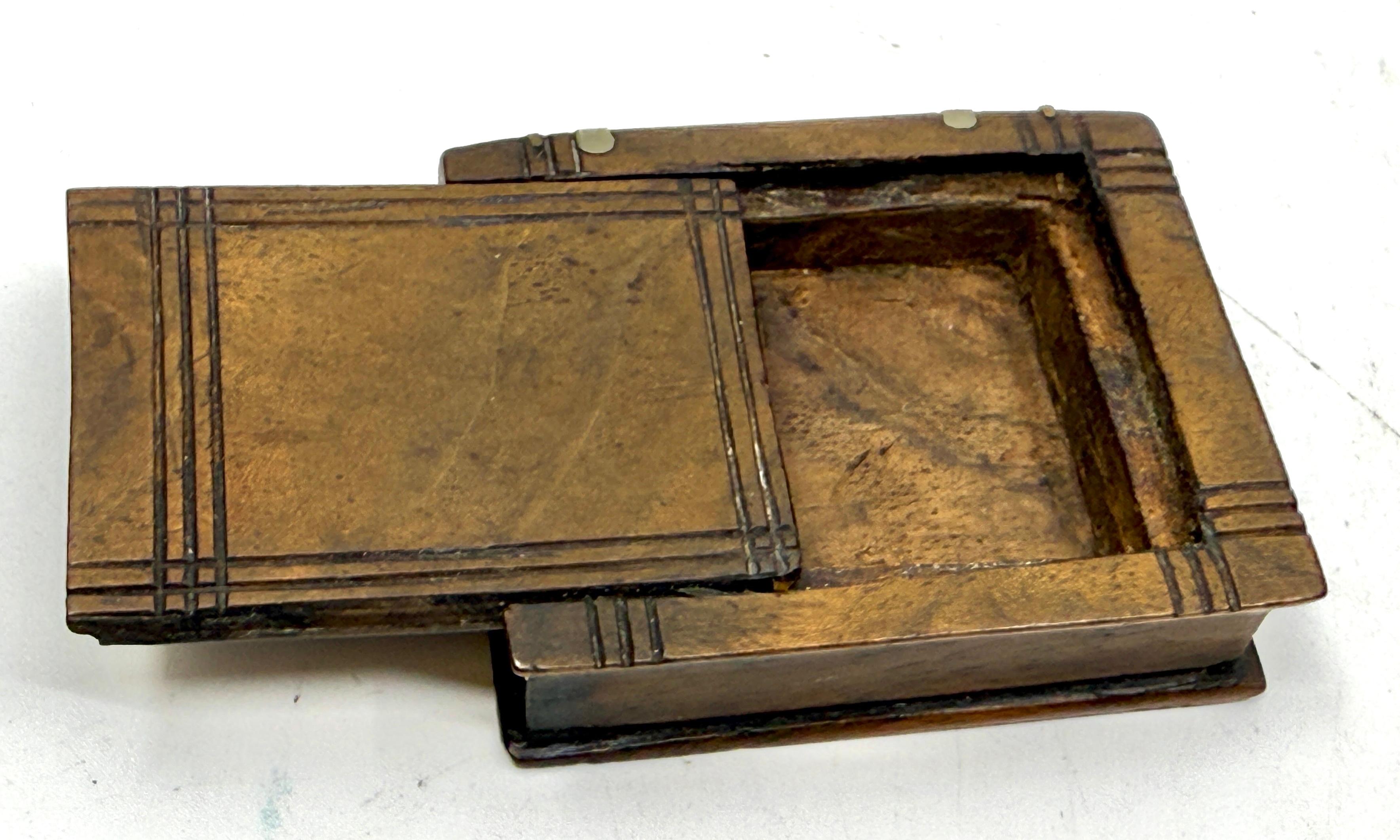 3 Horn, Wood and Silver Match Safes or Trinket Boxes For Sale 9