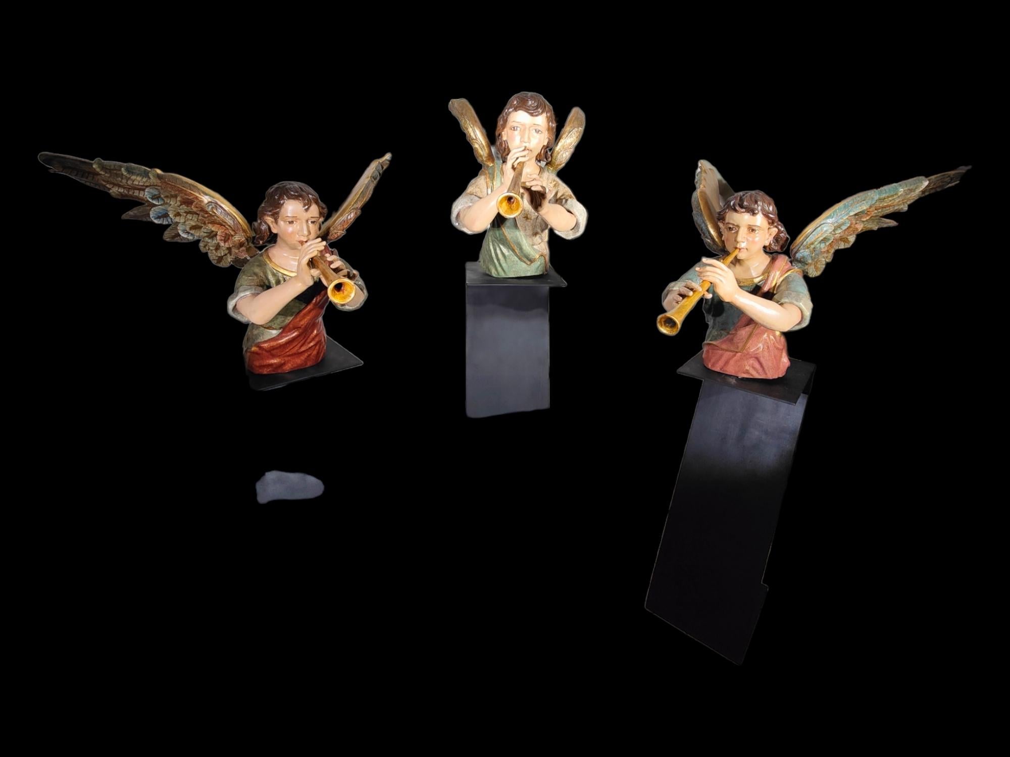 3 Important Carved, Gilded and Polychrome Wood Angels from the 17th Century  For Sale 11
