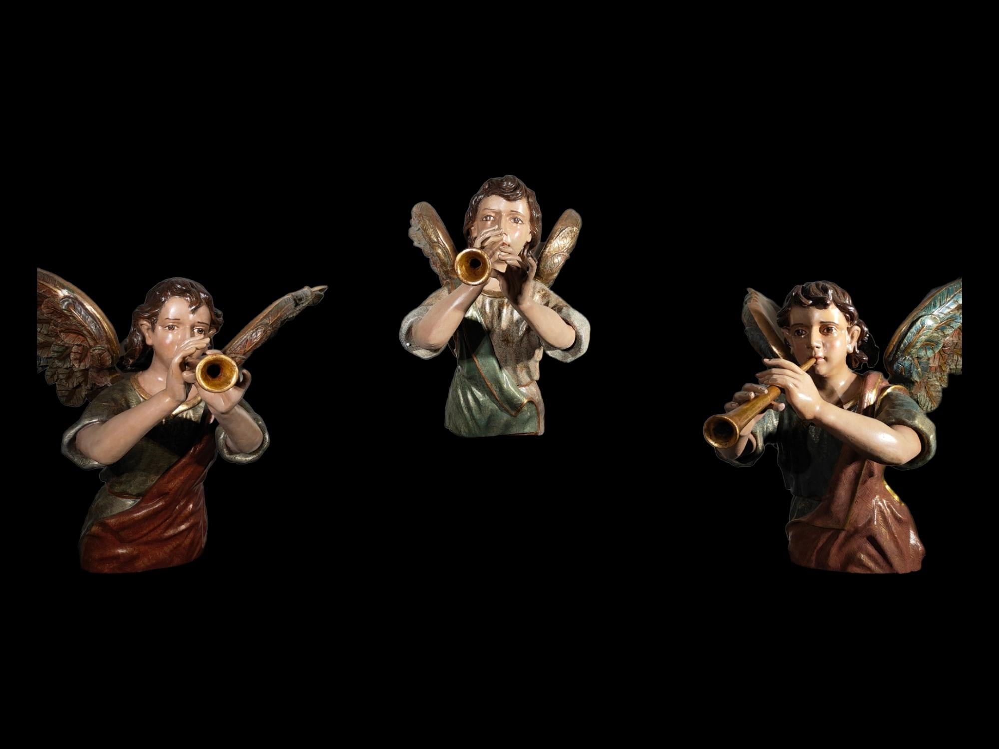 3 Important Carved, Gilded and Polychrome Wood Angels from the 17th Century  For Sale 13
