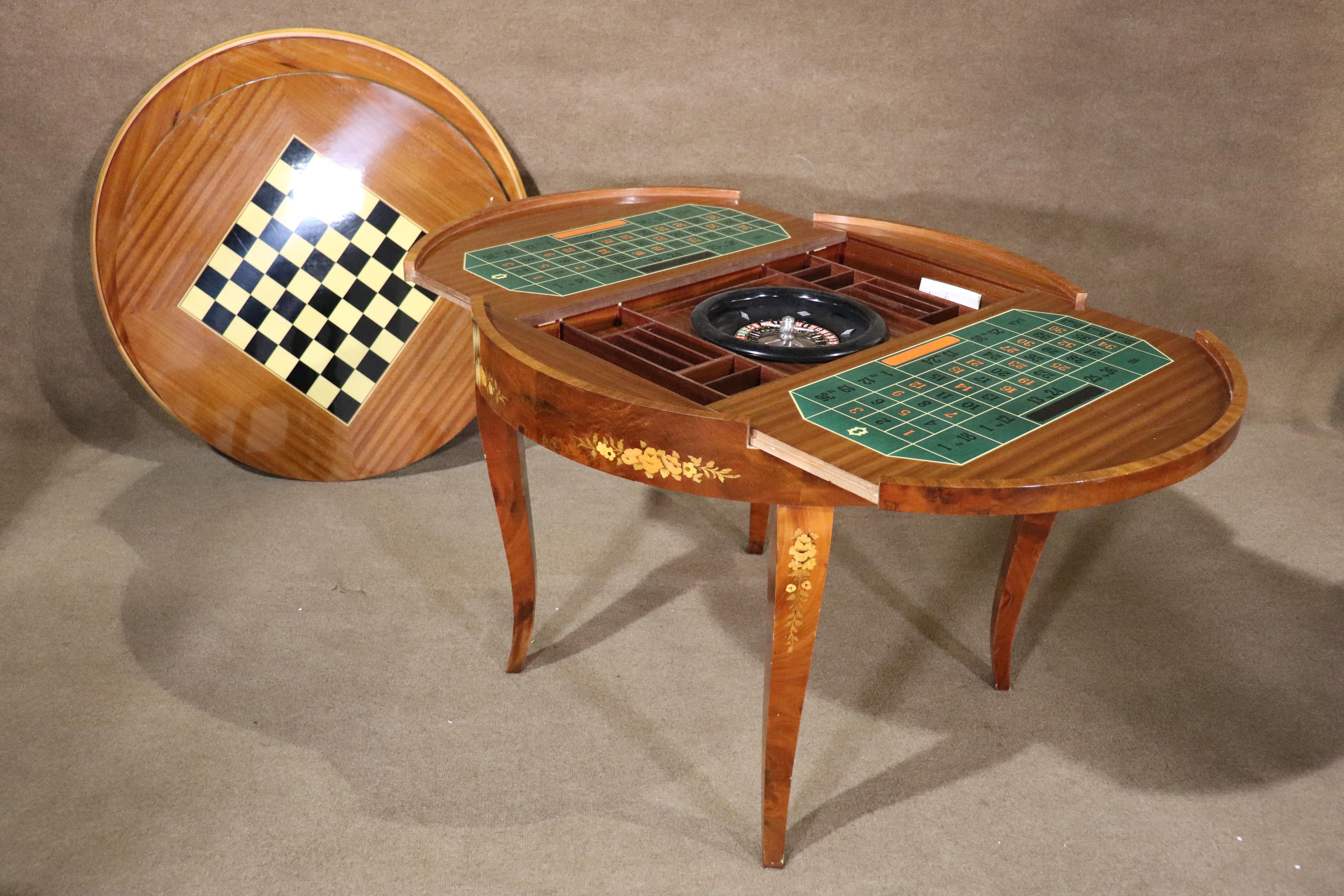 Wood 3-in-1 Sorrento Game Table For Sale