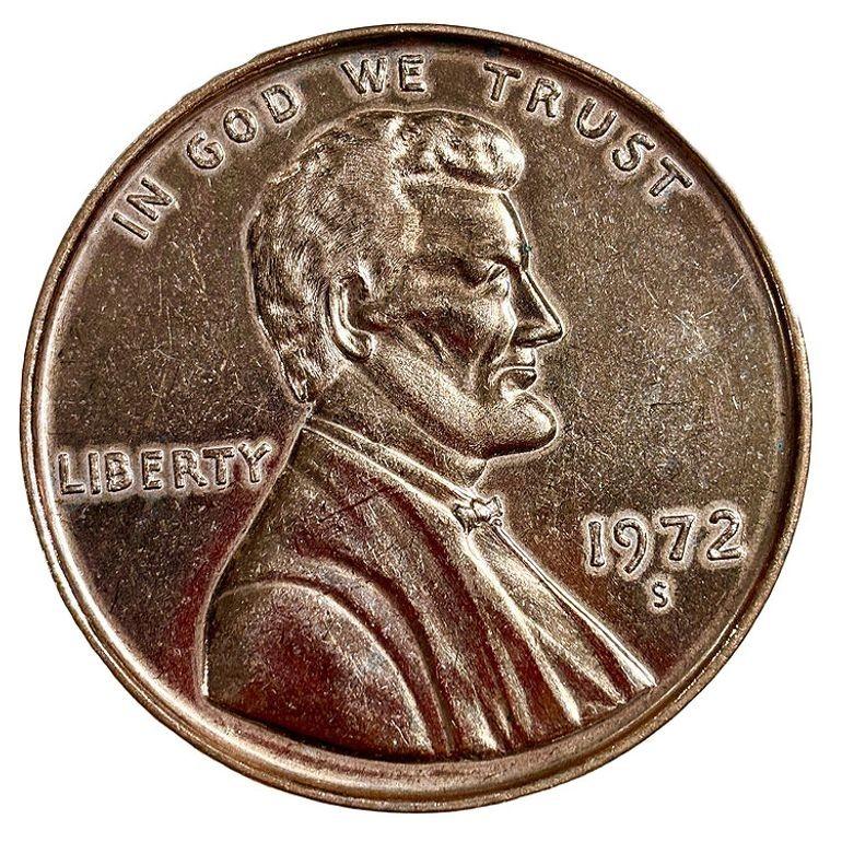 3 inch 1972 Metal Penny Coin Drink Coaster, Set of two In Excellent Condition In Van Nuys, CA