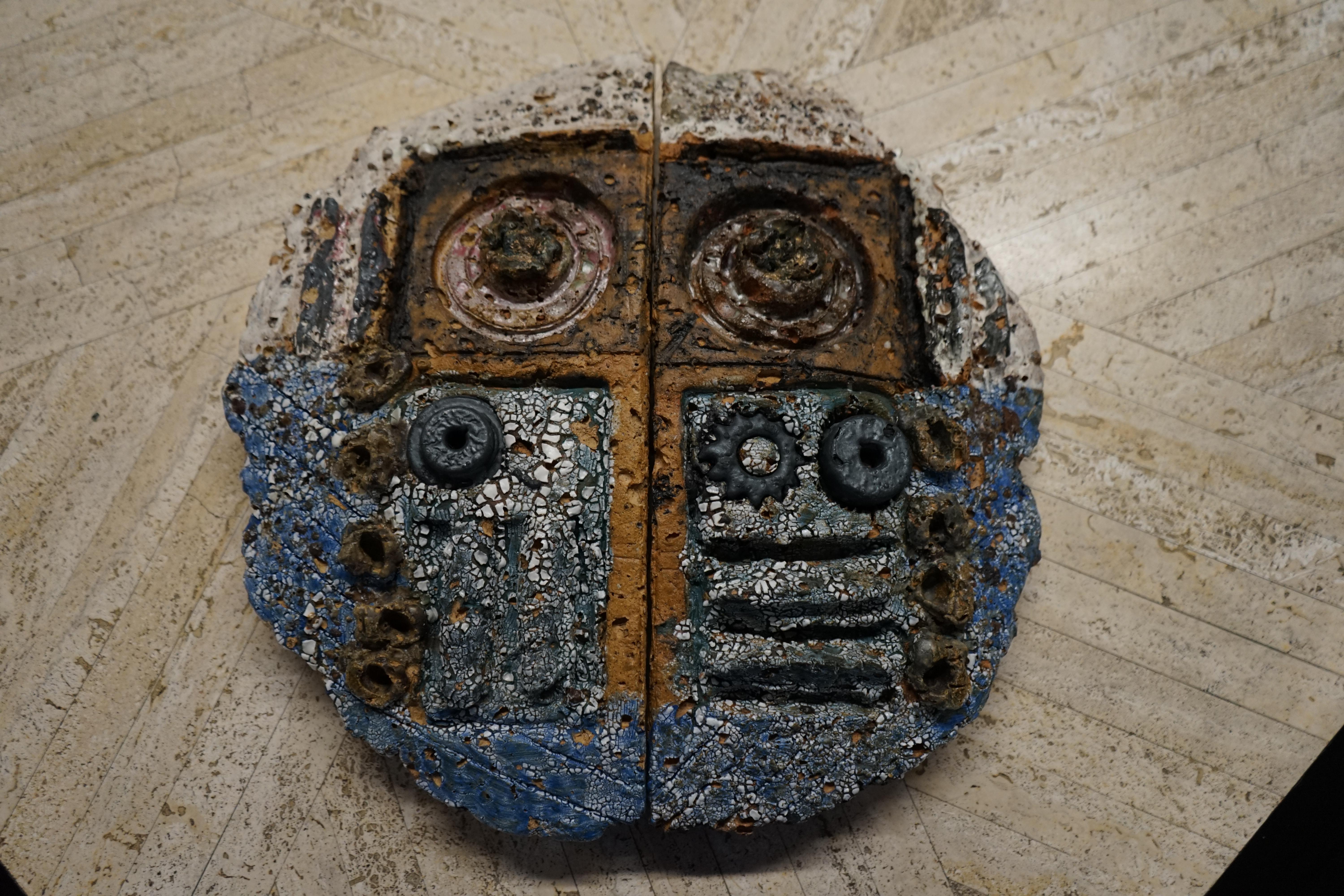3 grandi scudi in ceramica di Barbara Sorensen in vendita 1