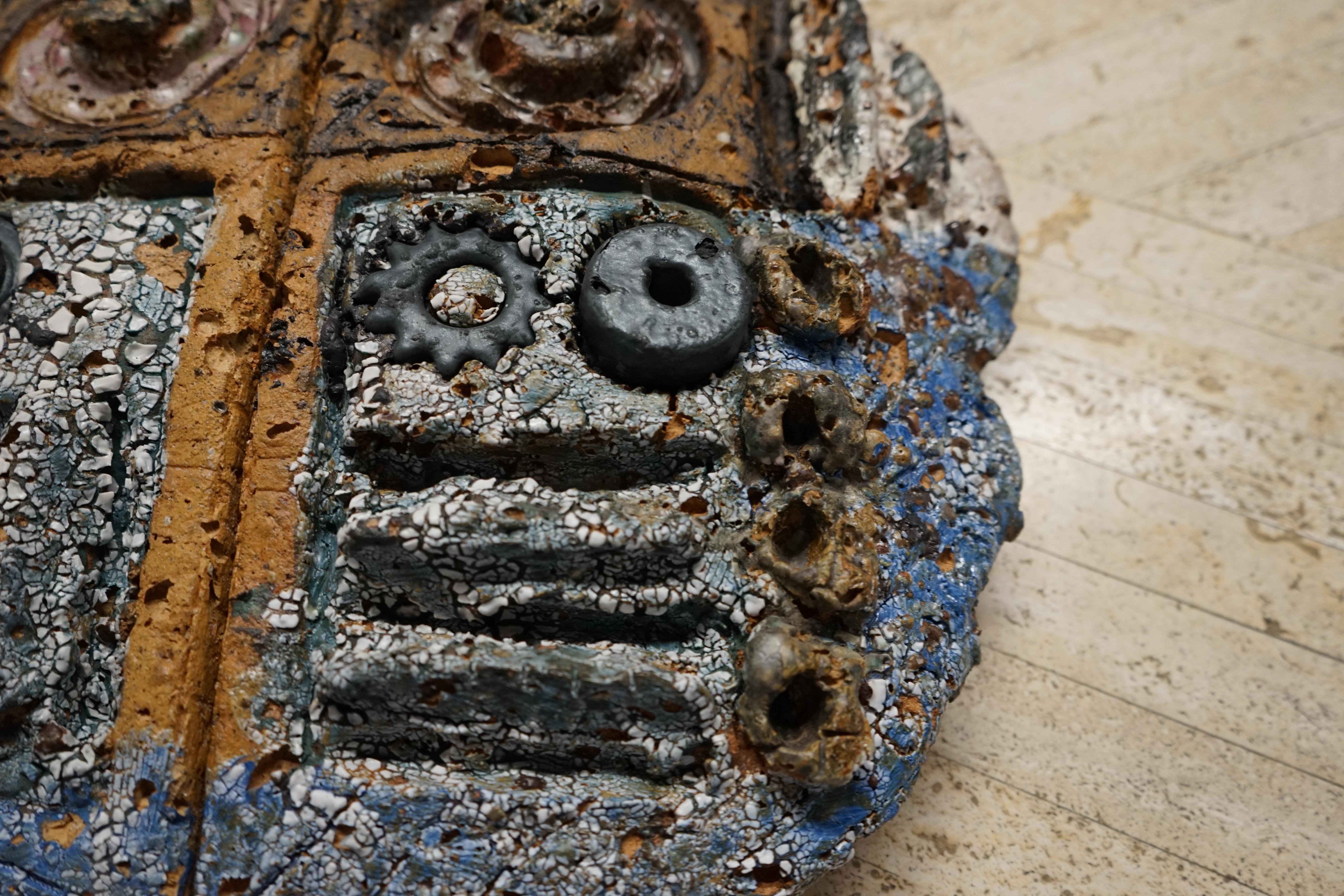 3 grandi scudi in ceramica di Barbara Sorensen in vendita 3