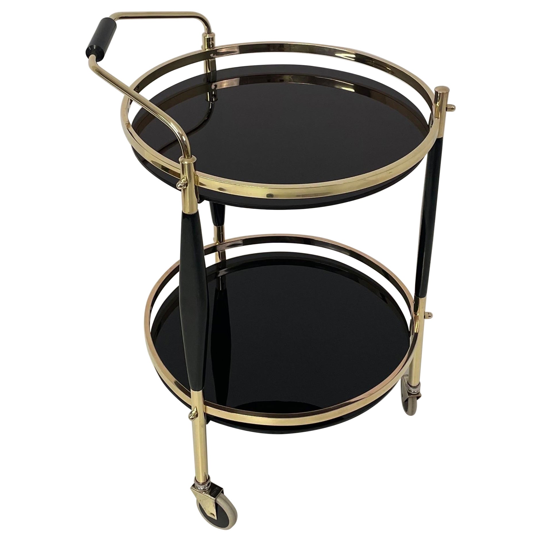 Carrito de bar italiano de latón de 3 patas de mediados de siglo con cristal ahumado y madera ebonizada en venta