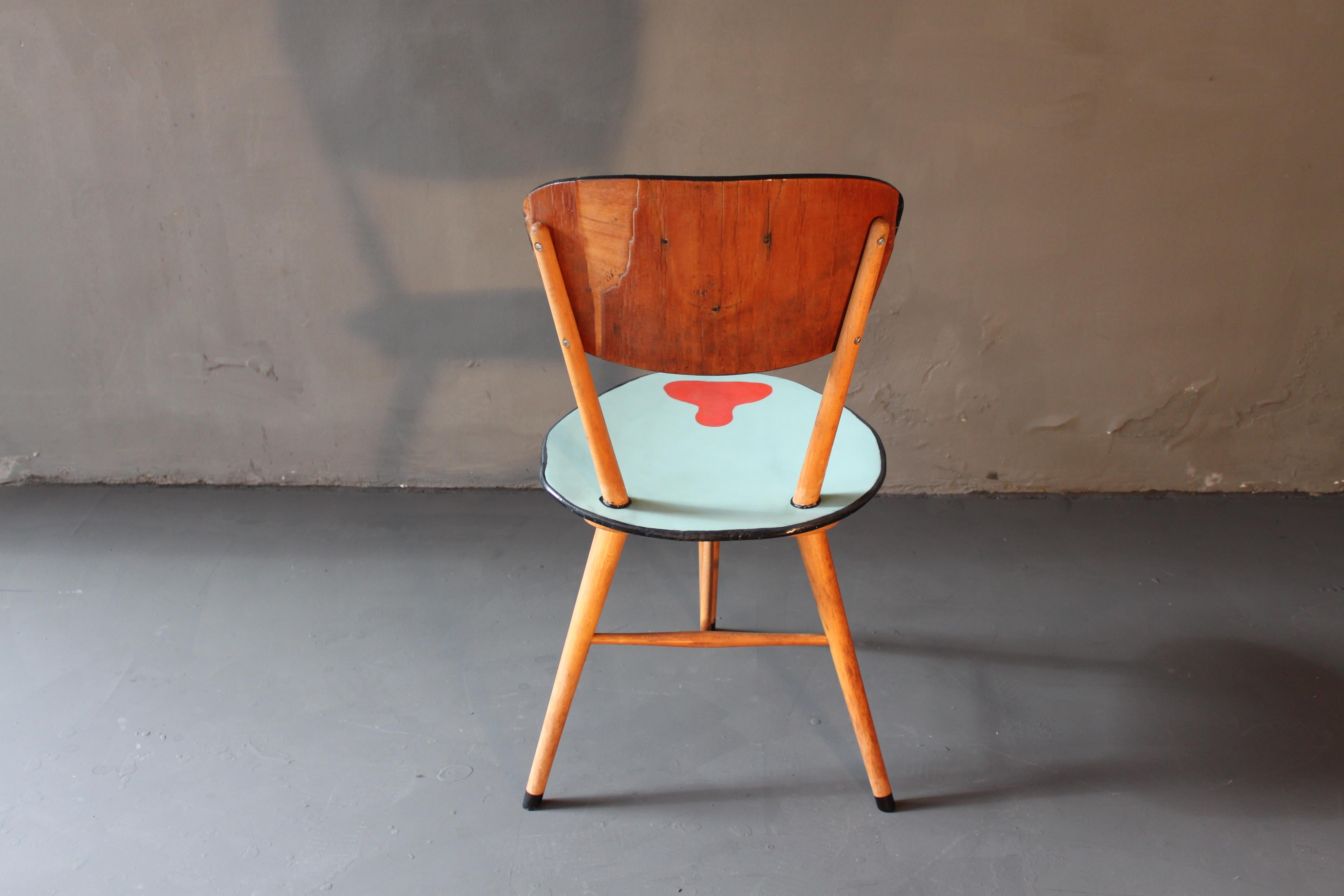 Mid-Century Modern 3-Legg Chair 