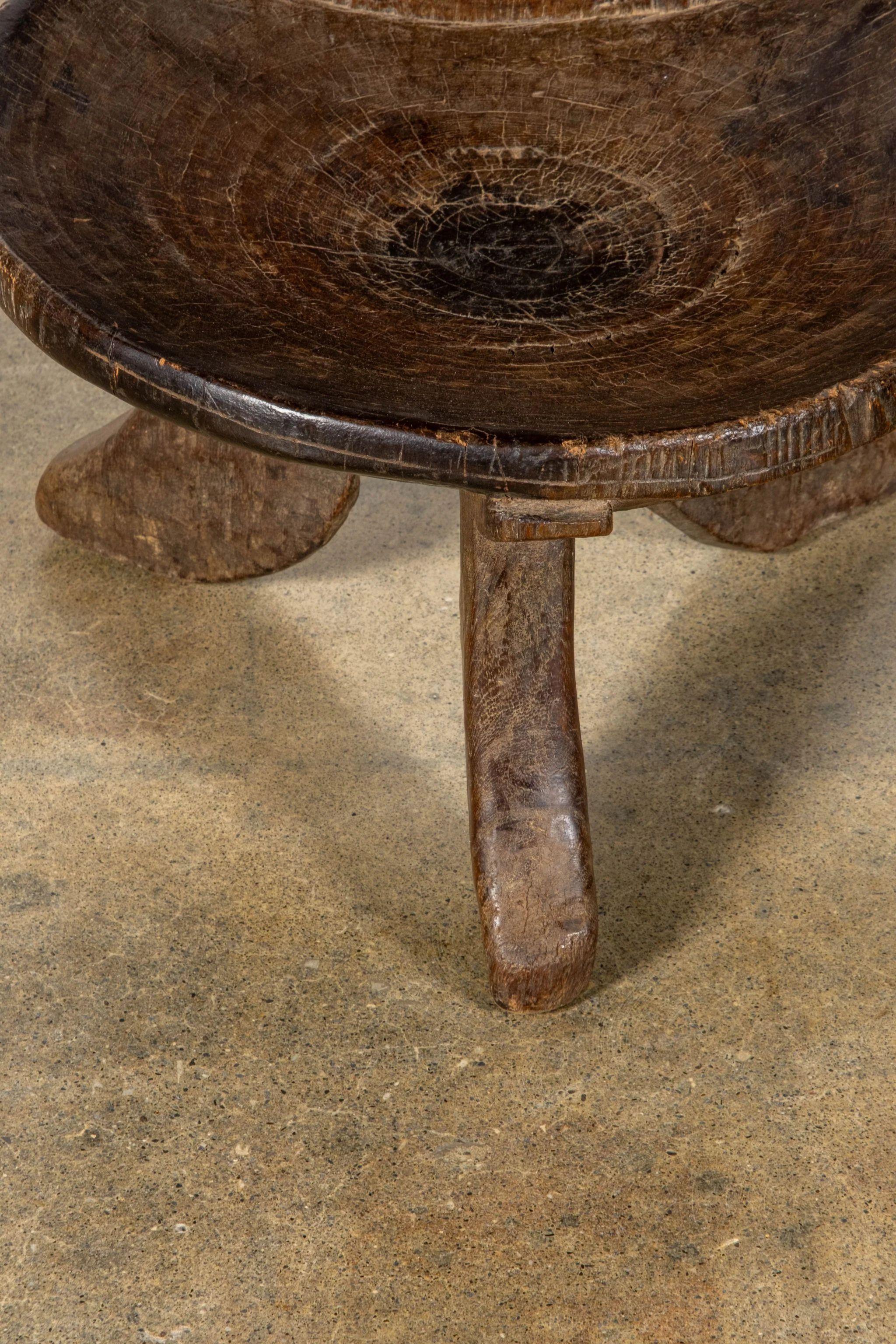 3-legged African Wood Chair with Flat Back For Sale 4