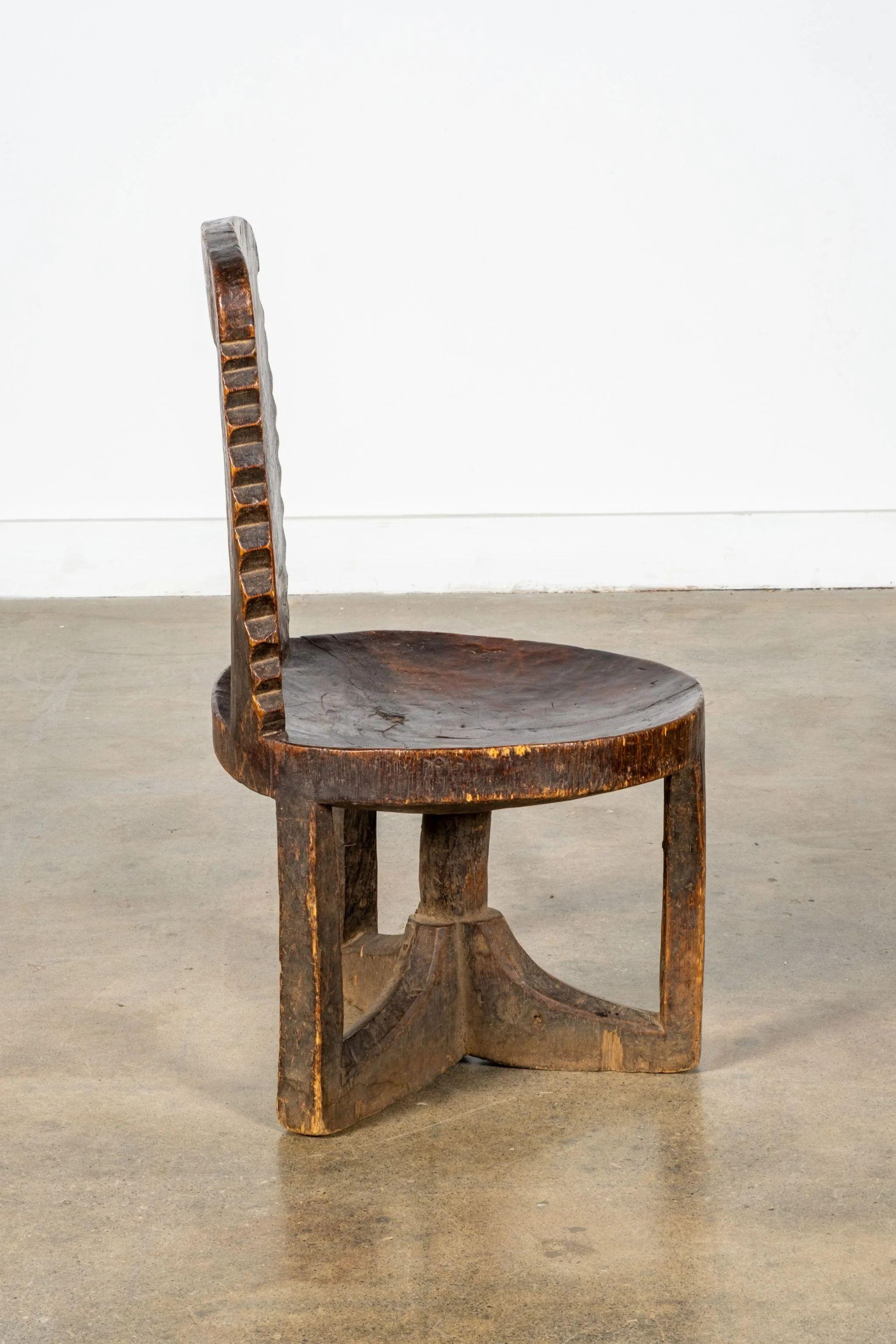 3-legged African Wood Chair with Scalloped Back In Good Condition In Toronto, CA