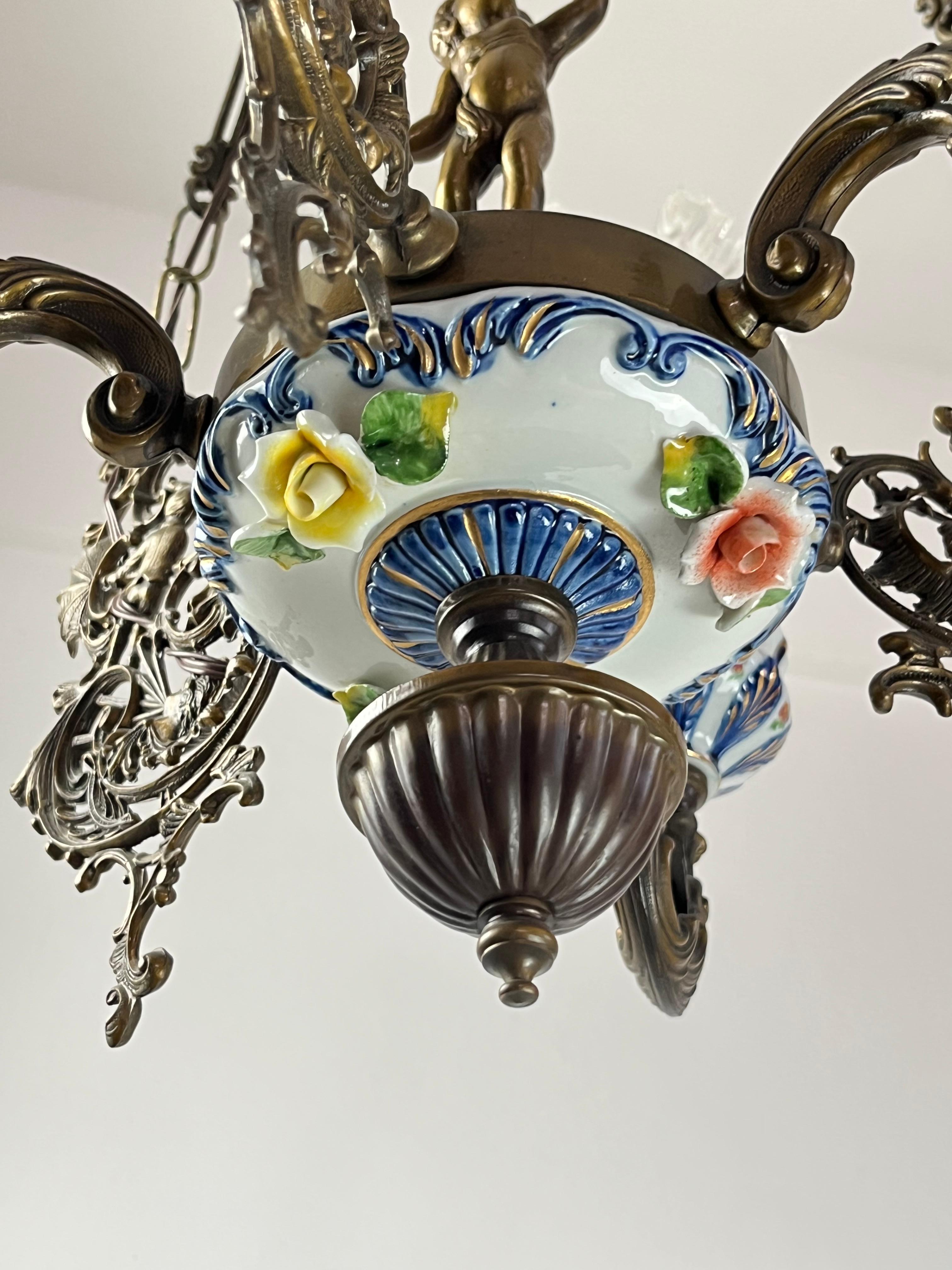 3-Light Bronze, Porcelain and Capodimonte Chandelier, Italy, 1940s In Good Condition In Palermo, IT