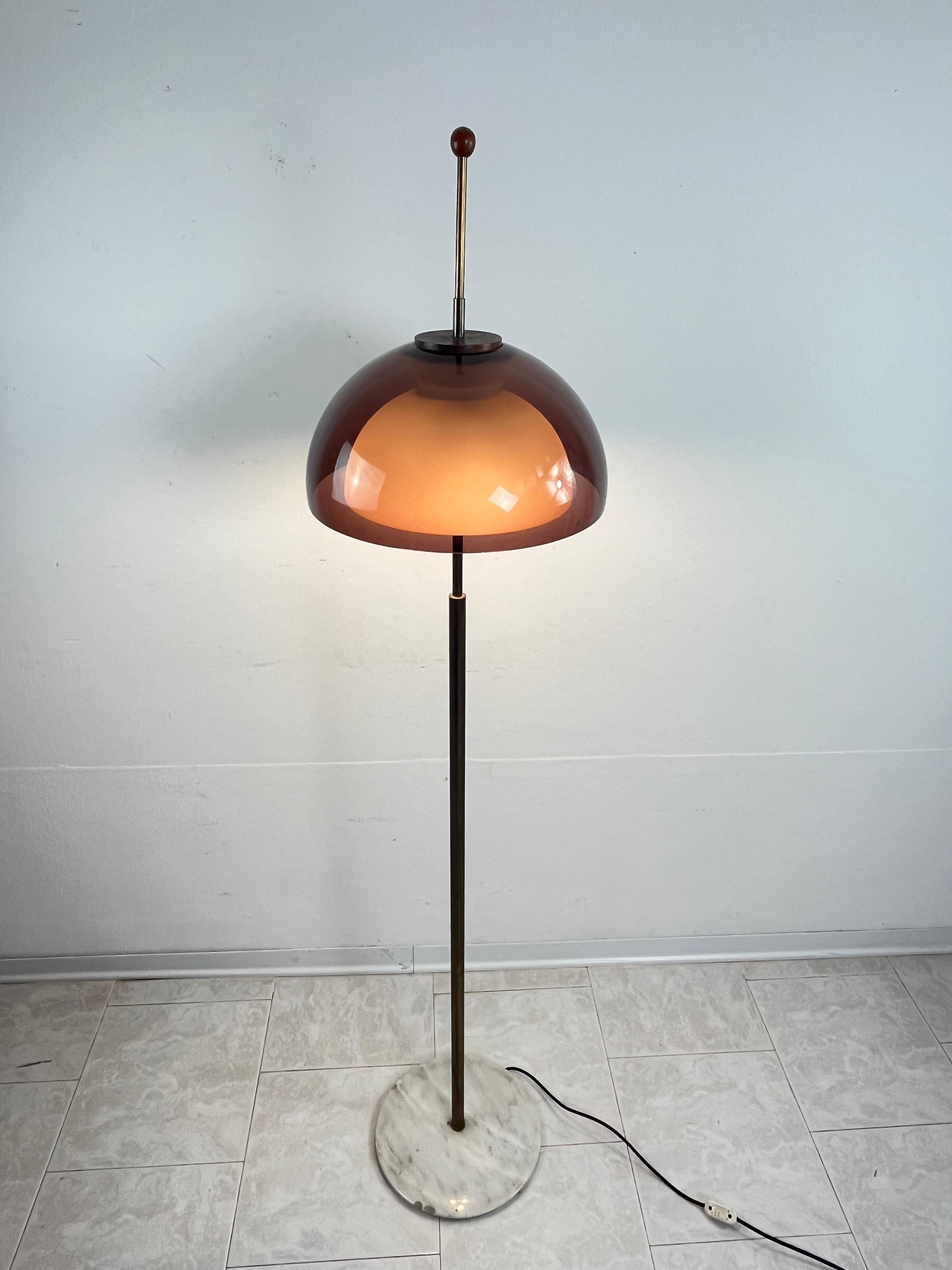 Mid-20th Century 3-Light Floor Lamp Stilux Milano Plexiglass And Glass Mid-Century Italian Design For Sale