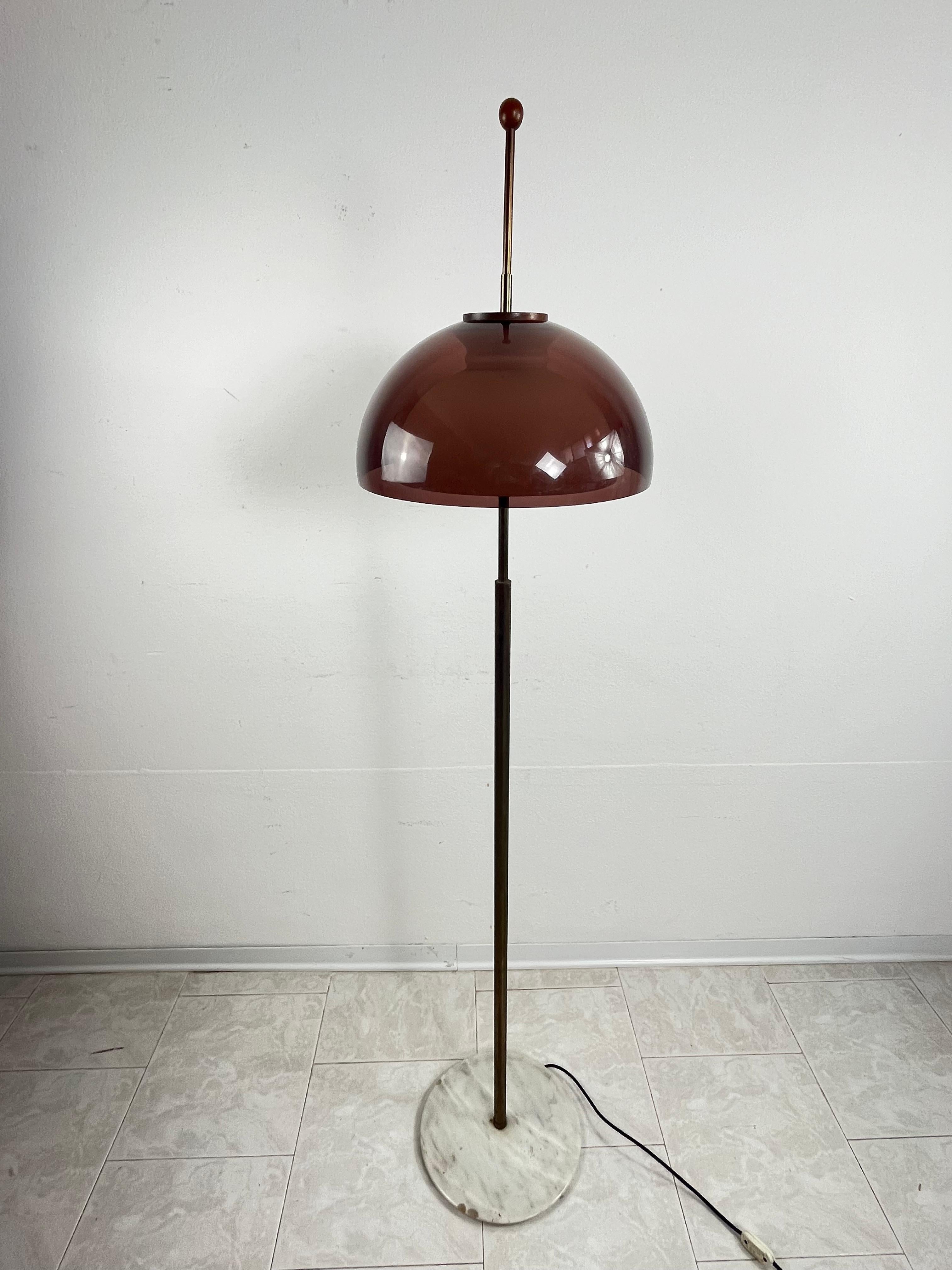 3-Light Floor Lamp Stilux Milano Plexiglass And Glass Mid-Century Italian Design For Sale 1