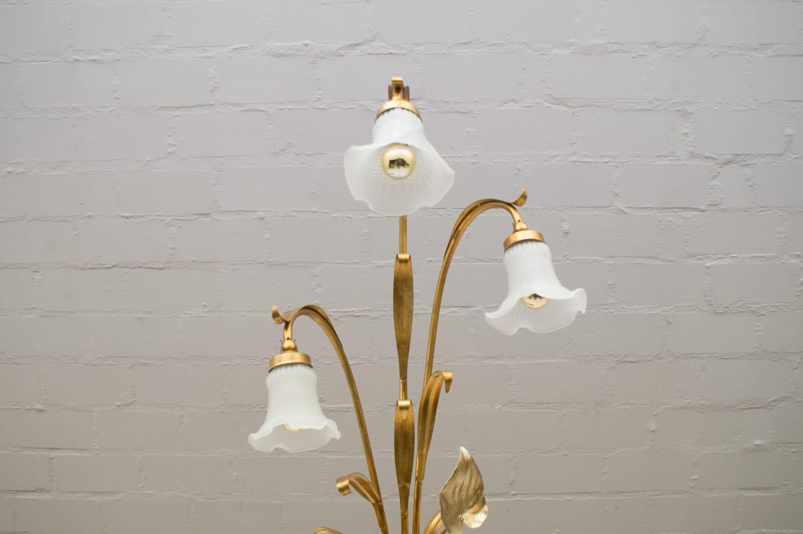 3-Light Gilded Floral Floor Lamp by Hans Kögl, Germany, 1970s In Good Condition In Nürnberg, Bayern