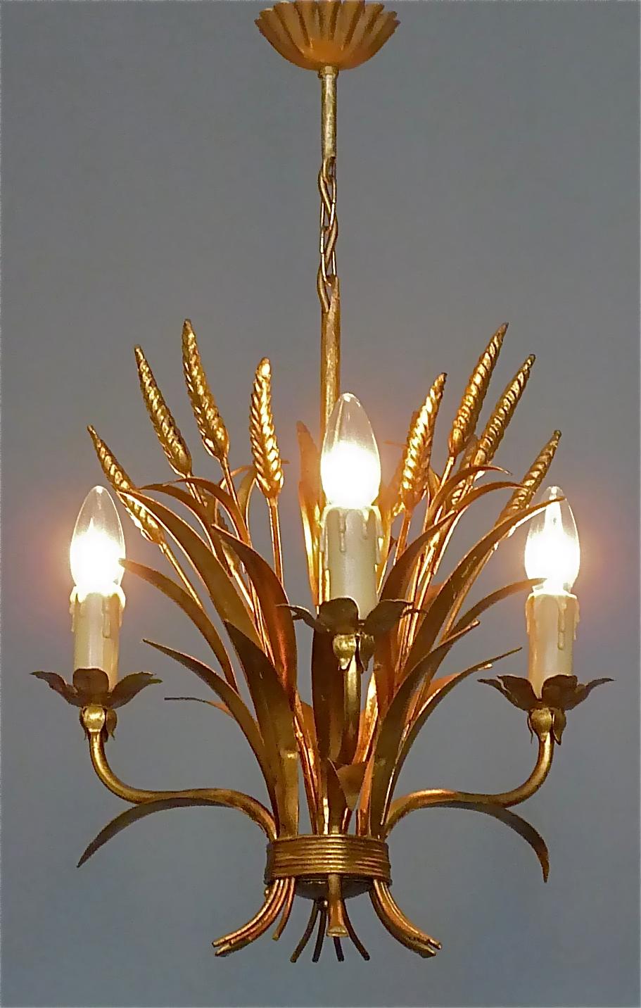 3-flammiger italienischer Blattkronleuchter aus vergoldetem Metall, Kögl, 1950er Jahre im Angebot 5