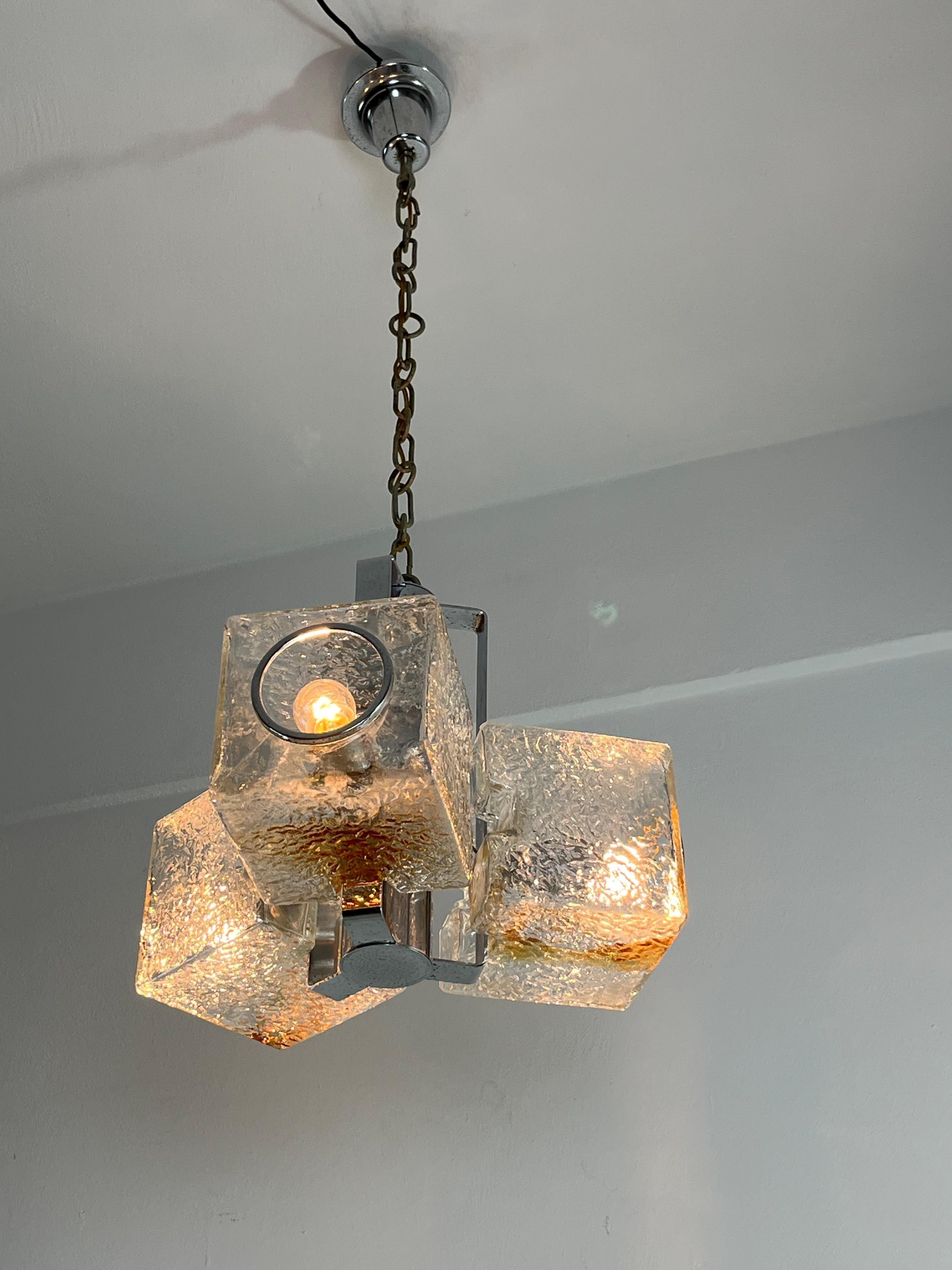 Lustre à 3 lumières en verre de Murano attribué à Toni Zuccheri pour VeArt, années 1970 en vente 4