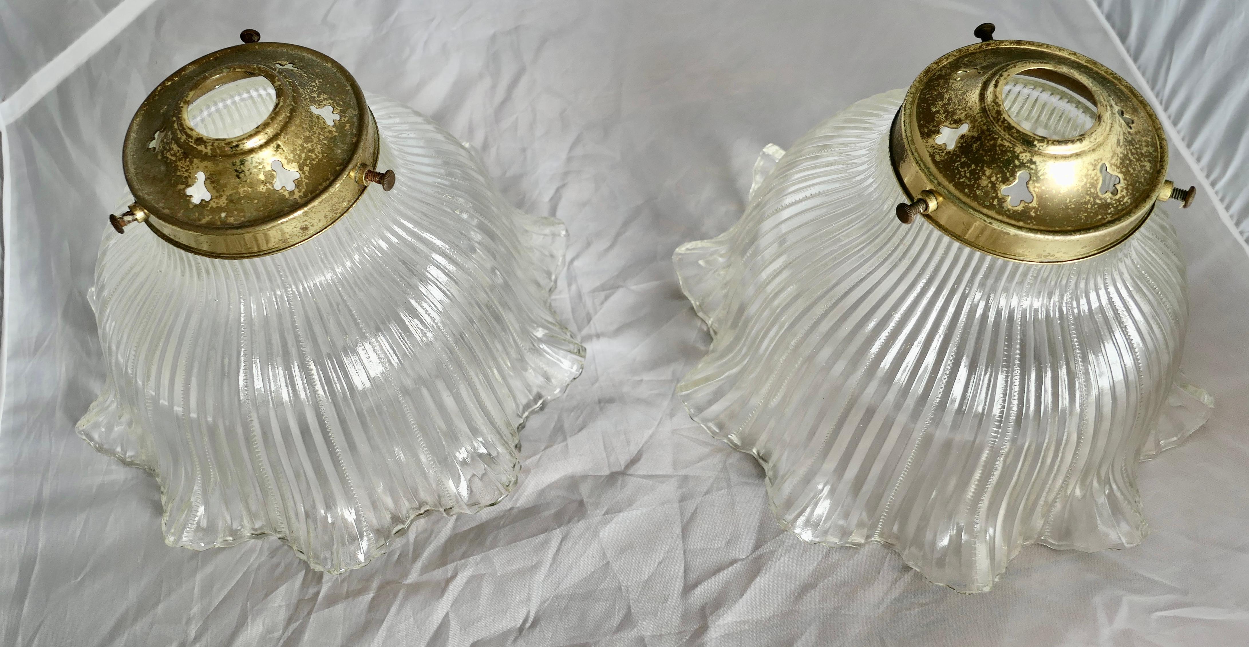 Edwardian 3 Matching Antique Holophane Lamp Shades    For Sale
