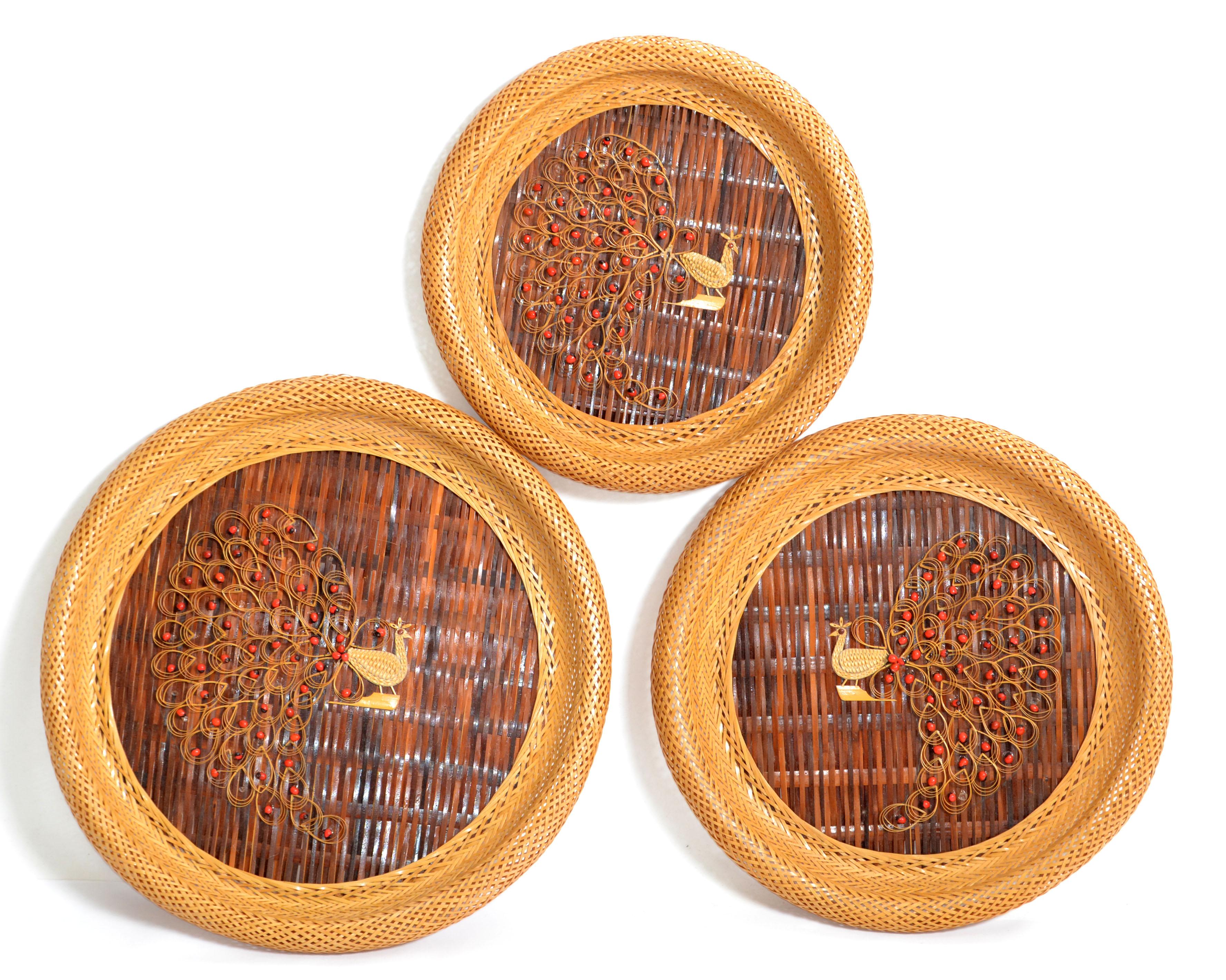 3 Nesting Decorative Handcrafted Cane & Rattan Beaded Wall Plates Peacock Motif For Sale 2