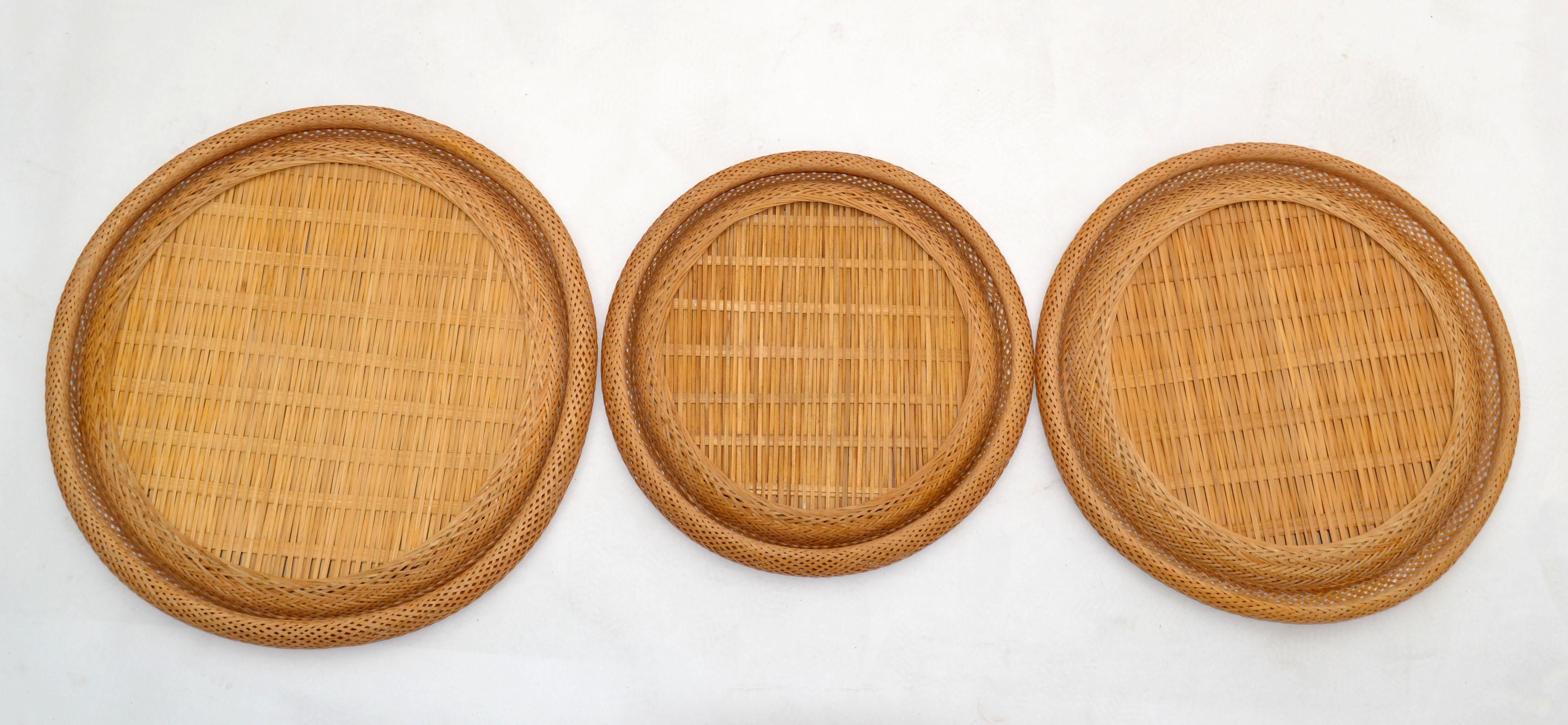 3 Nesting Decorative Handcrafted Cane & Rattan Beaded Wall Plates Peacock Motif For Sale 3