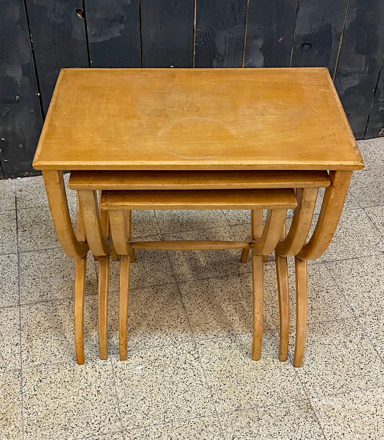 Art Deco 3 nesting tables in stained beech circa 1940/1950 For Sale