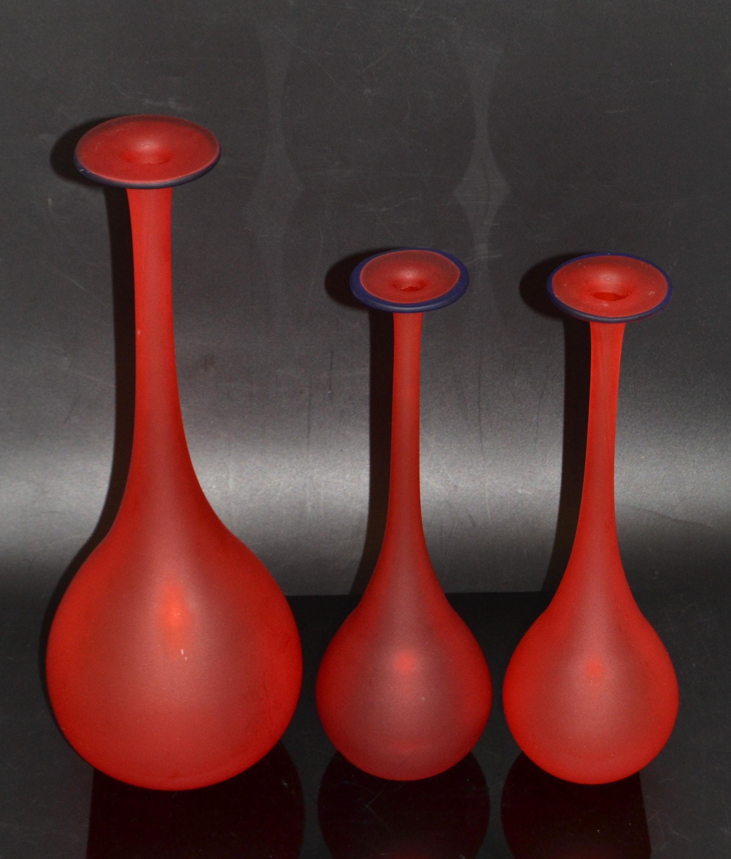 Mid-Century Modern 3 Nesting Vases Moretti Style Translucent Red & Blue Satin Glass Bud Vases Italy For Sale