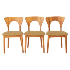 3 Sillas Niels Koefoed, años 60, modelo Peter, madera de abeto, Conjunto de 3