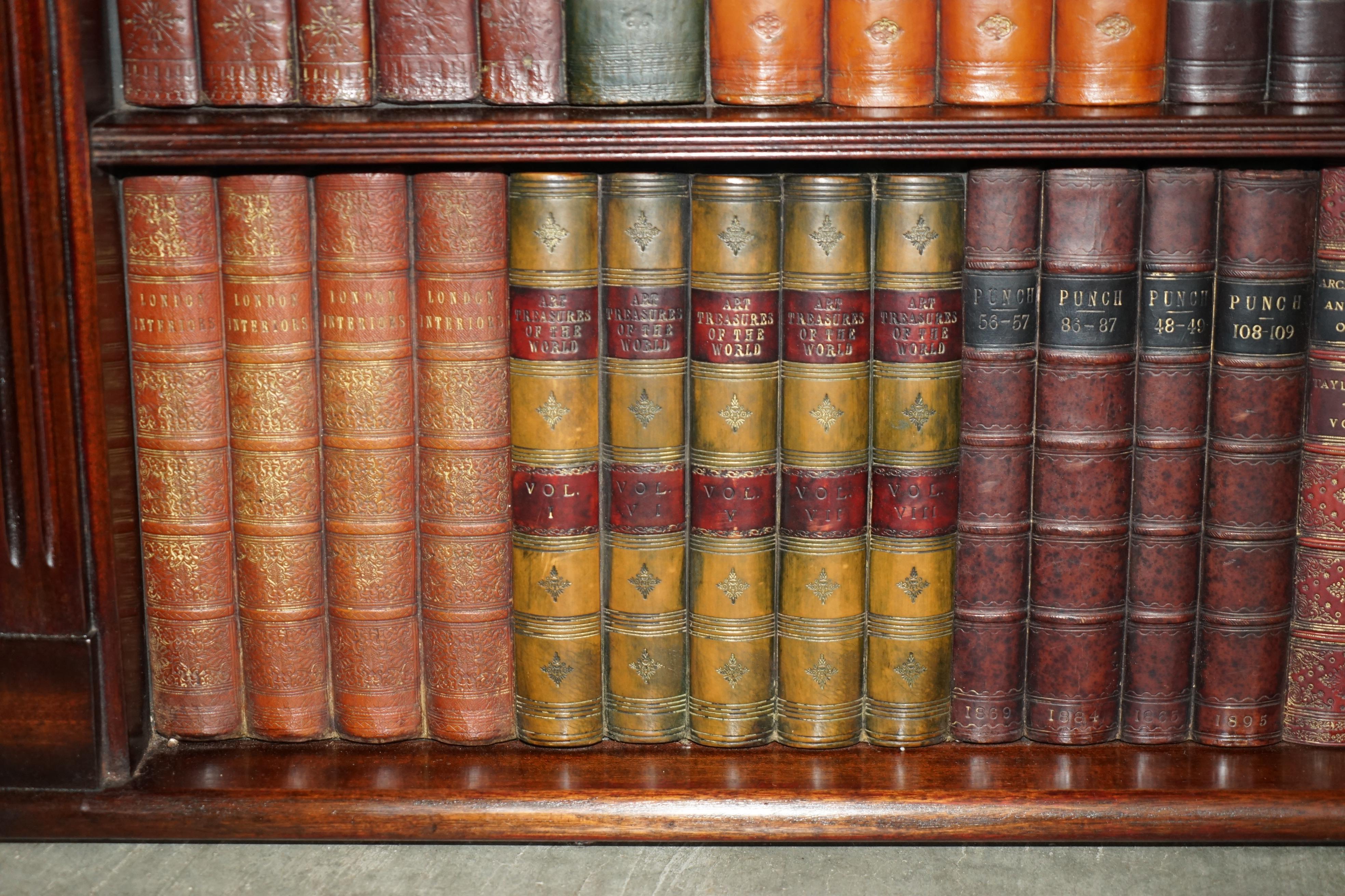 3 OF 3 FULLY RESTORED RARE EXTRA LARGE 127X190CM FAUX BOOK LIBRARY WALL PANELs In Good Condition For Sale In West Sussex, Pulborough