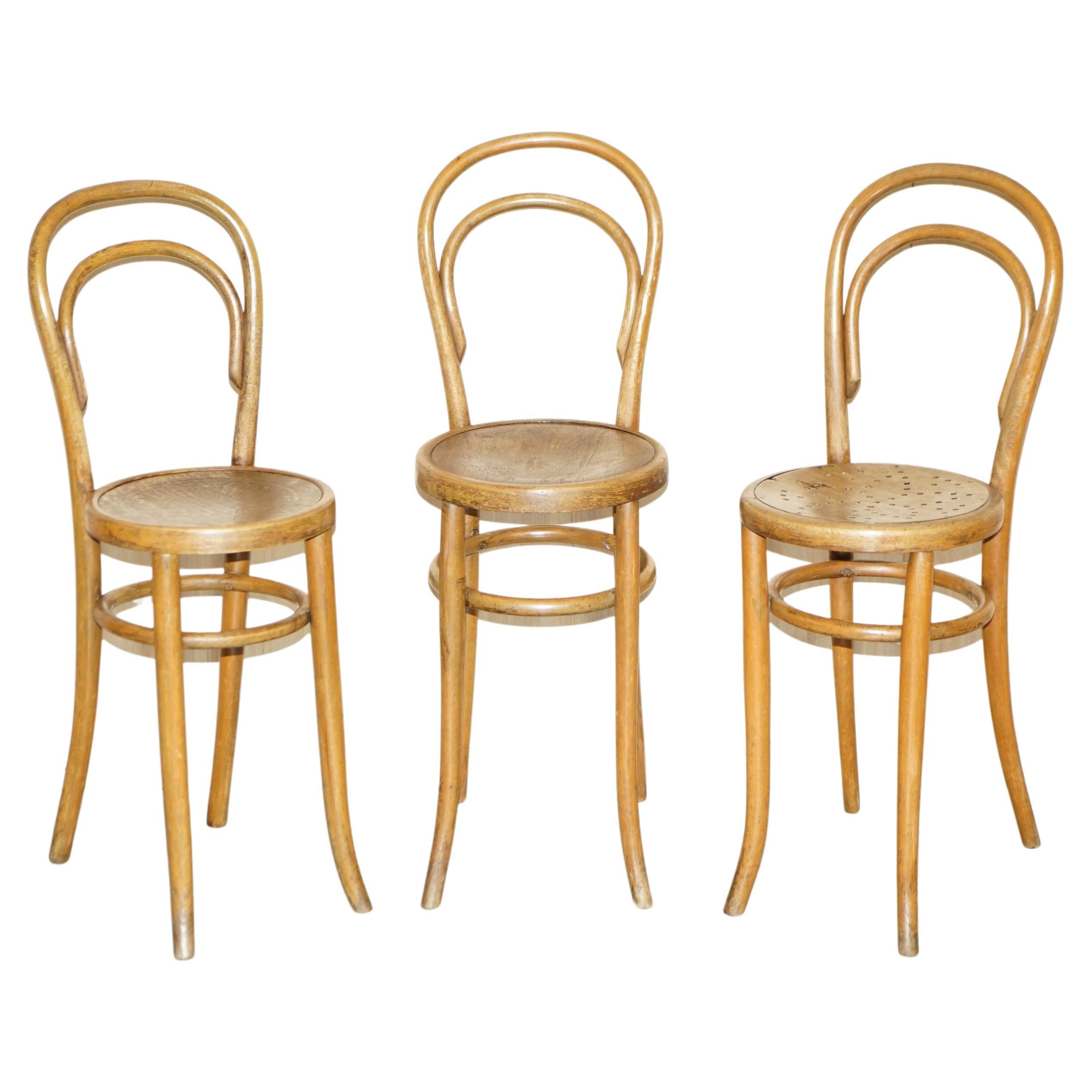 3 Chaises de cuisine originales circa 1920 Mundus Vienna Austria Bentwood High Back Chairs