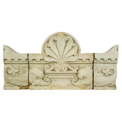 Sculptures de coquillages en haut-relief (3 pièces) Stone Frieze Ellis Auditorium