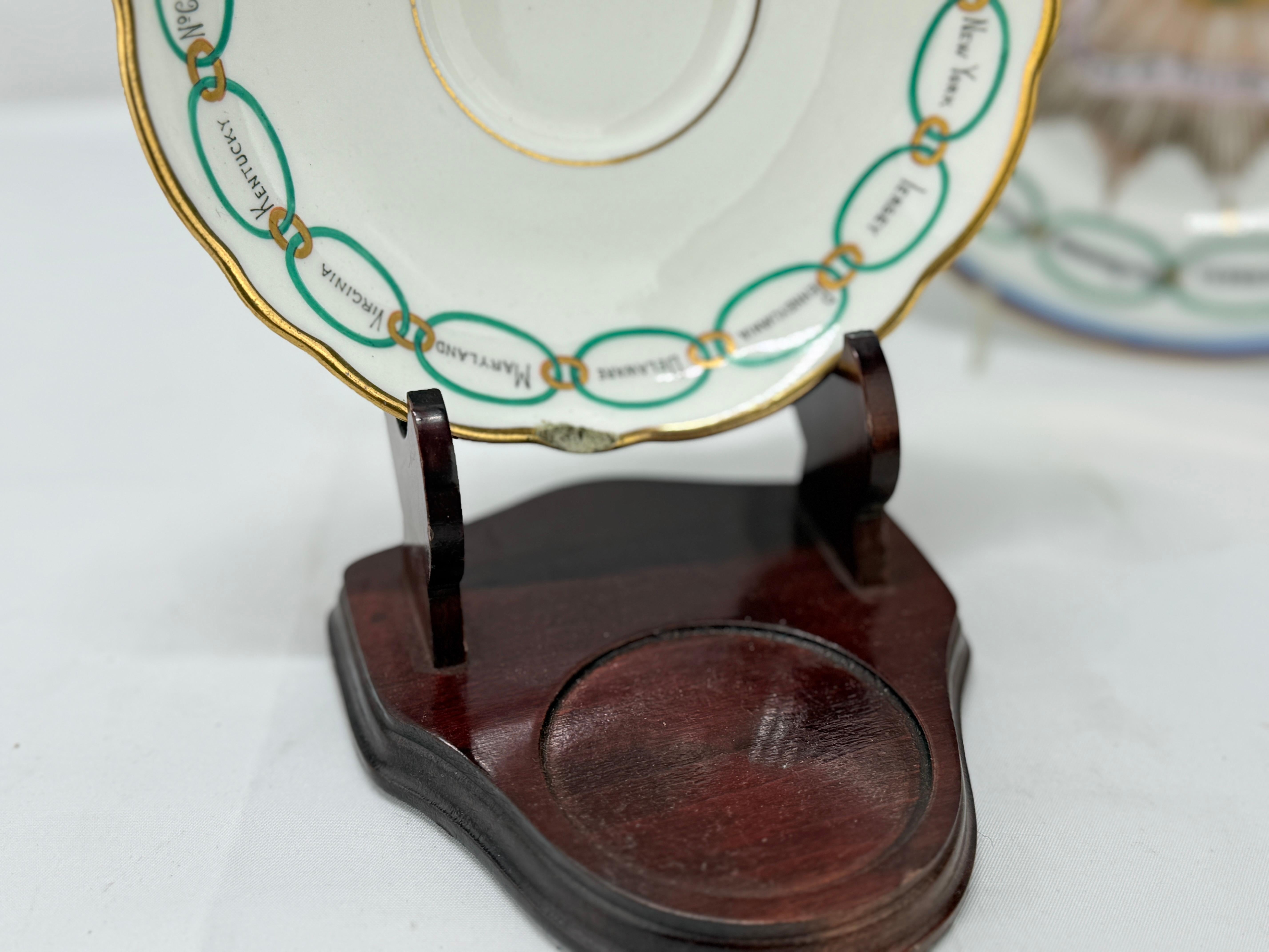 20ième siècle Service de table « États » de Martha Washington 3 pièces - détaillant de Tiffany & Co en vente