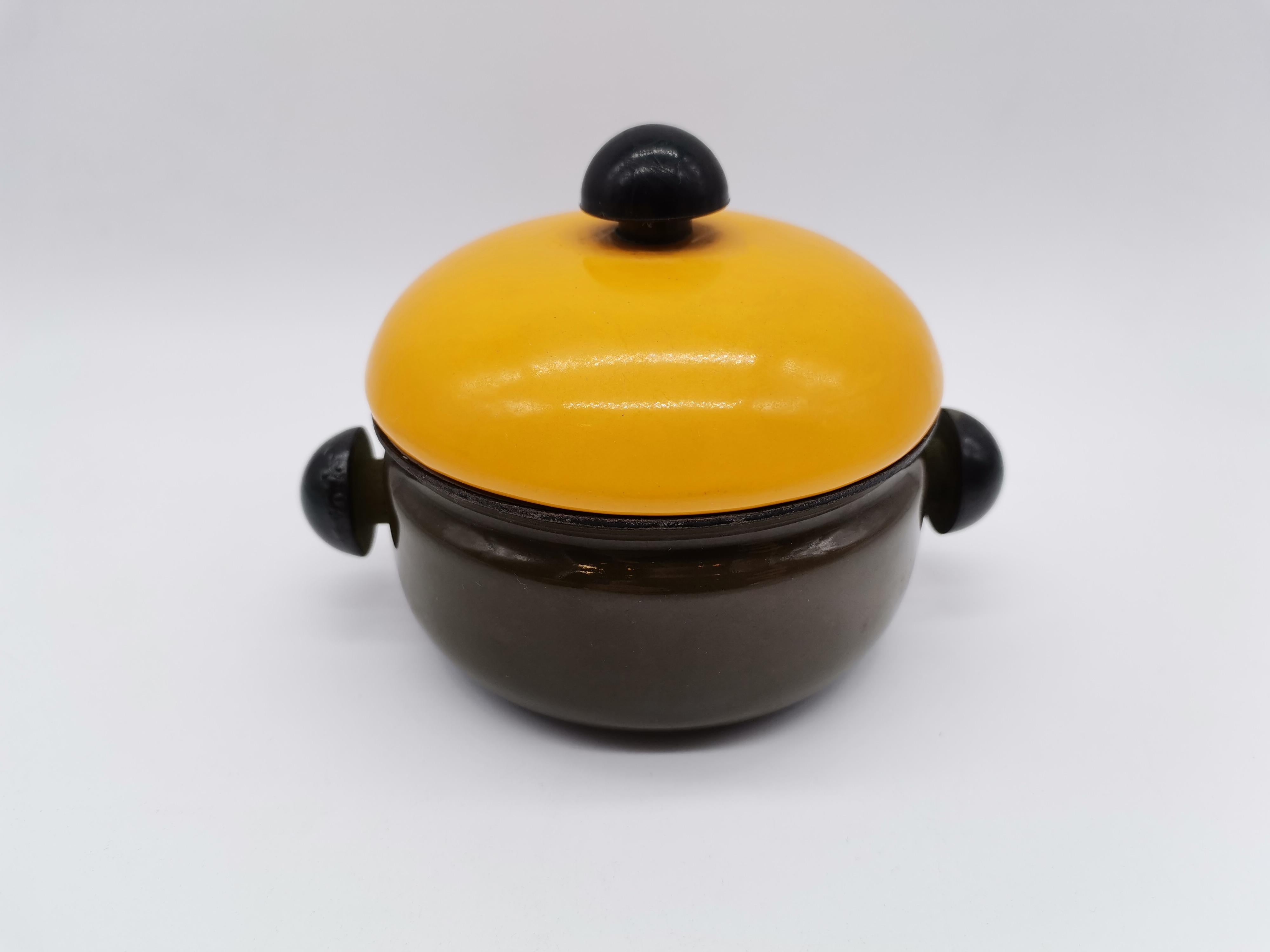 Mid-20th Century 3 Pcs., Small Cooking Pots, Ceramic, Carl Auböck Vienna, Austria For Sale